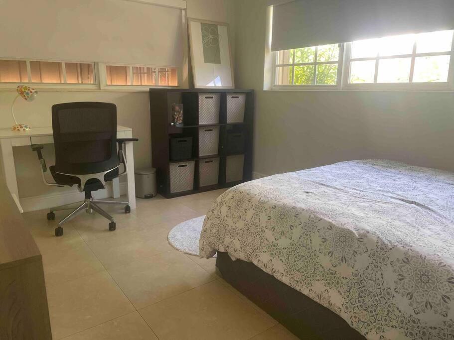 Gorgeous 4 Bedroom With Pool Centrally Located * Miami