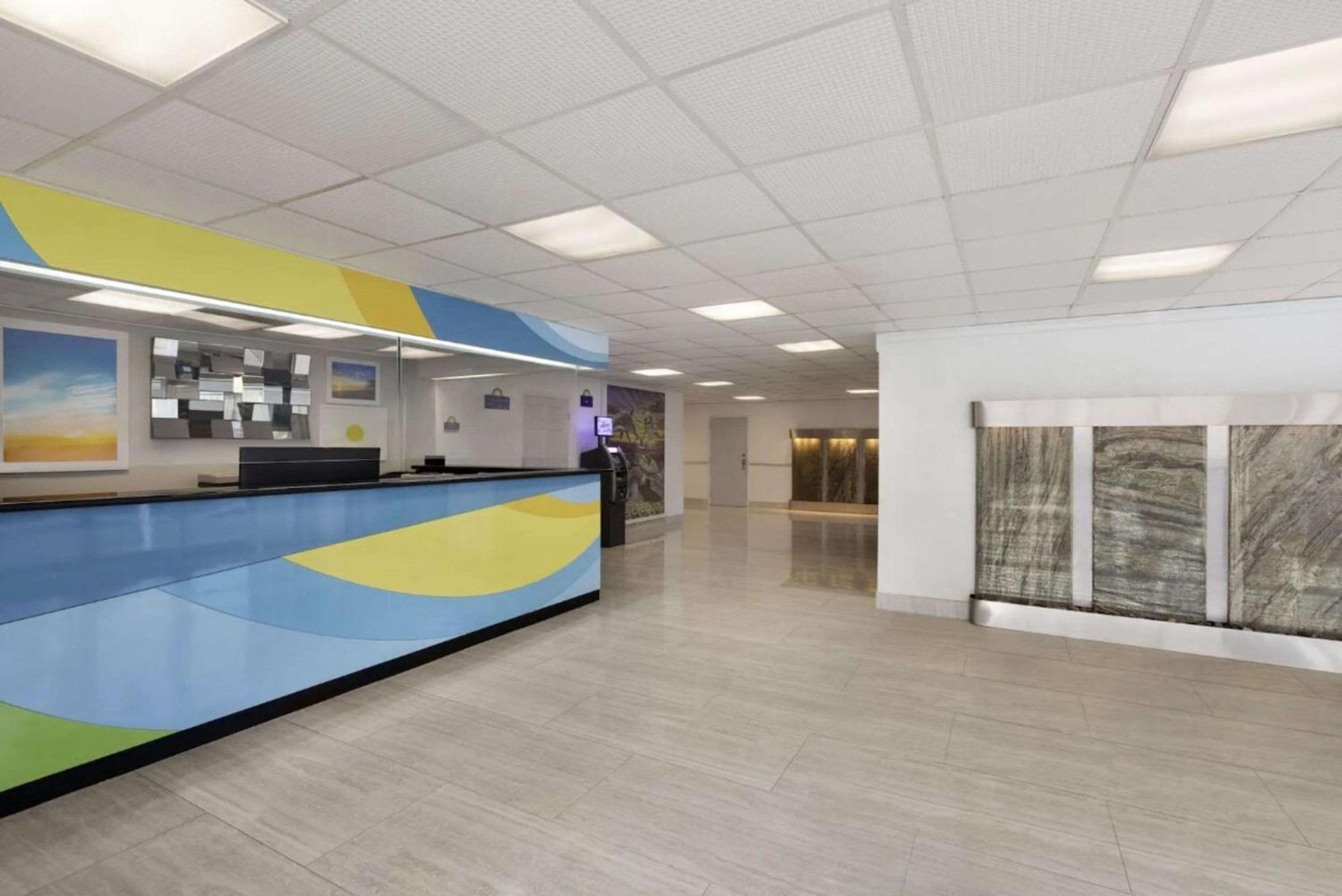 Envision International Airport 3* Miami