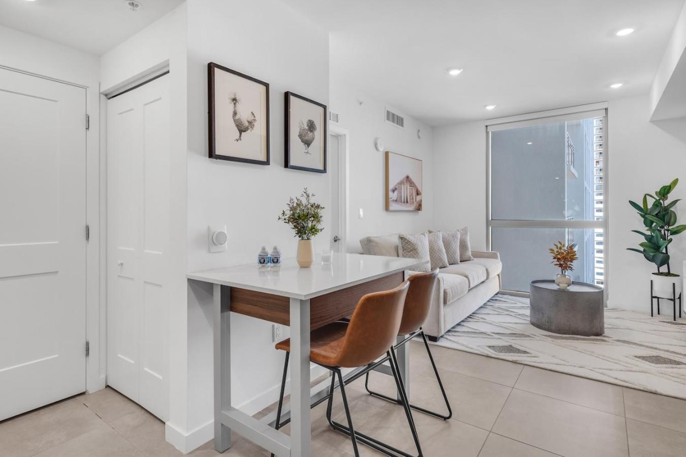 Urban 1 Bed Oasis Near Brickell With Free Parking Apartment Miami