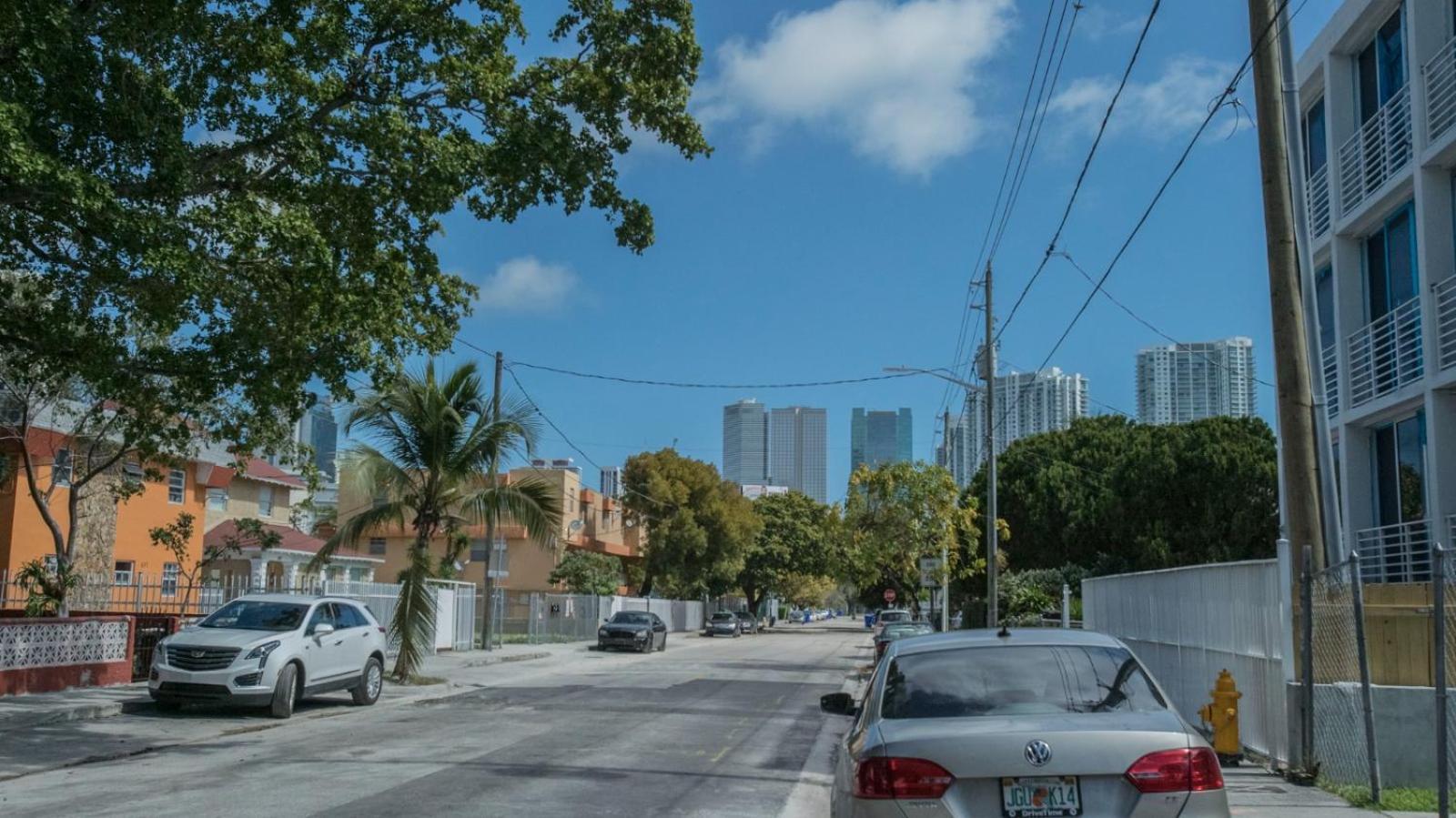 Spacious 3 Bed Centrally Located In Miami