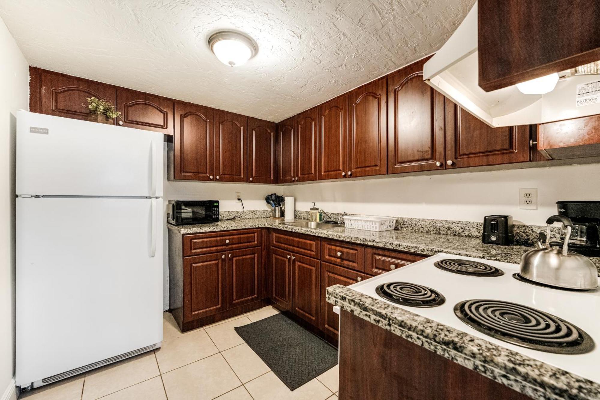 Apartment Spacious 3 Bed Centrally Located In