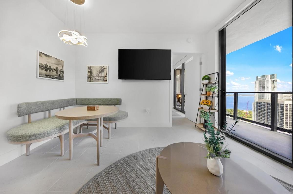 Apartment Stylish 1br At Gale Near Kaseya Center Miami