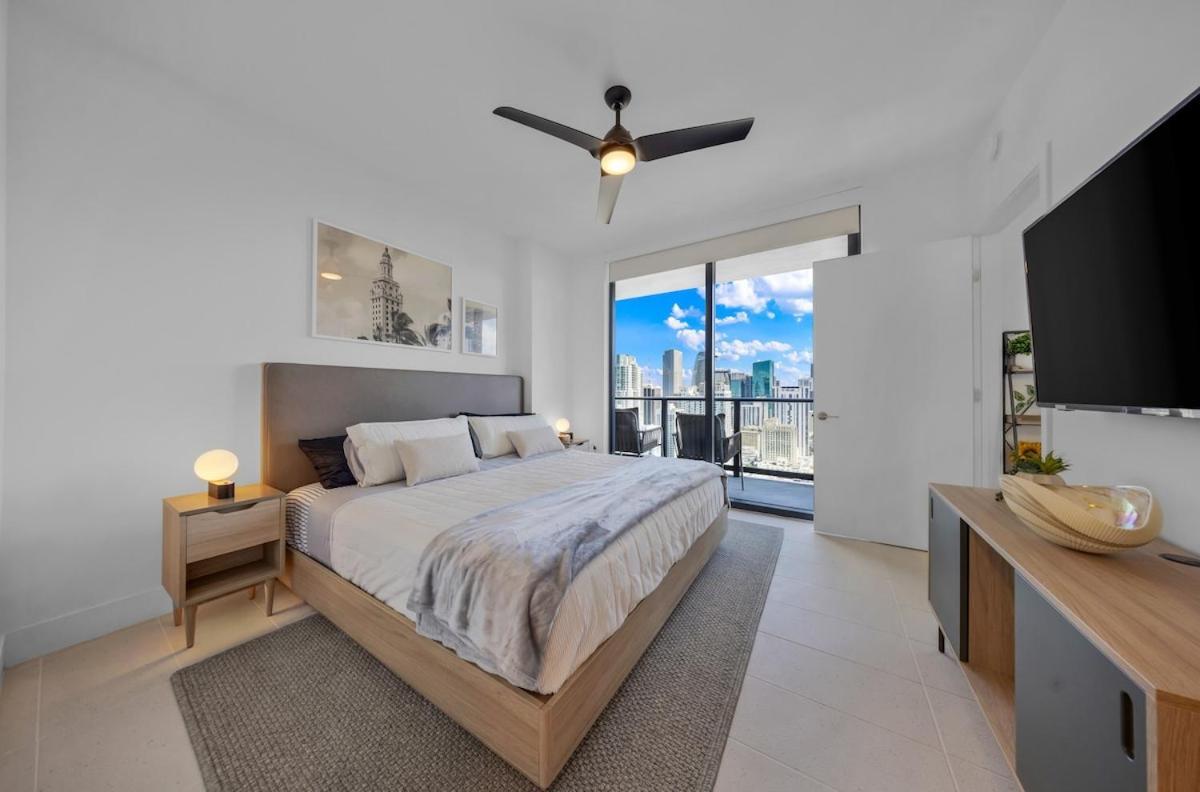 Apartment Stylish 1br At Gale Near Kaseya Center Miami