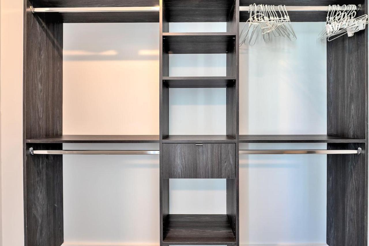 Gorgeous Unit In The Heart Of Downtown