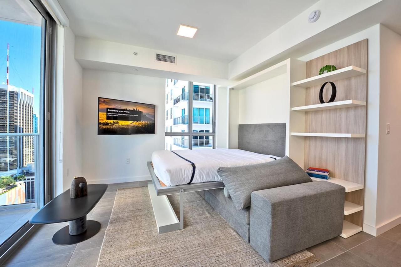 Gorgeous Unit In The Heart Of Downtown Apartment Miami