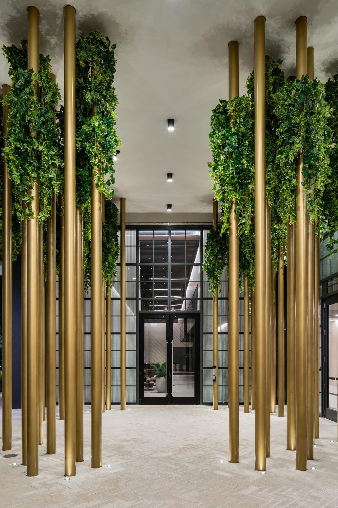 Gale & Residences Hotel 5*