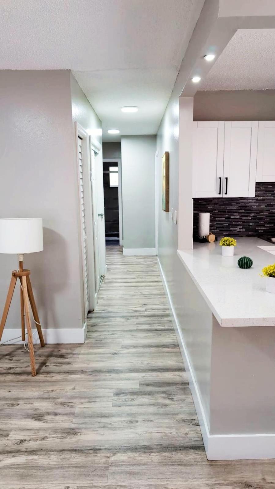 *beautiful Family House 3 Bd/2 Bathrooms+backyard* * Miami