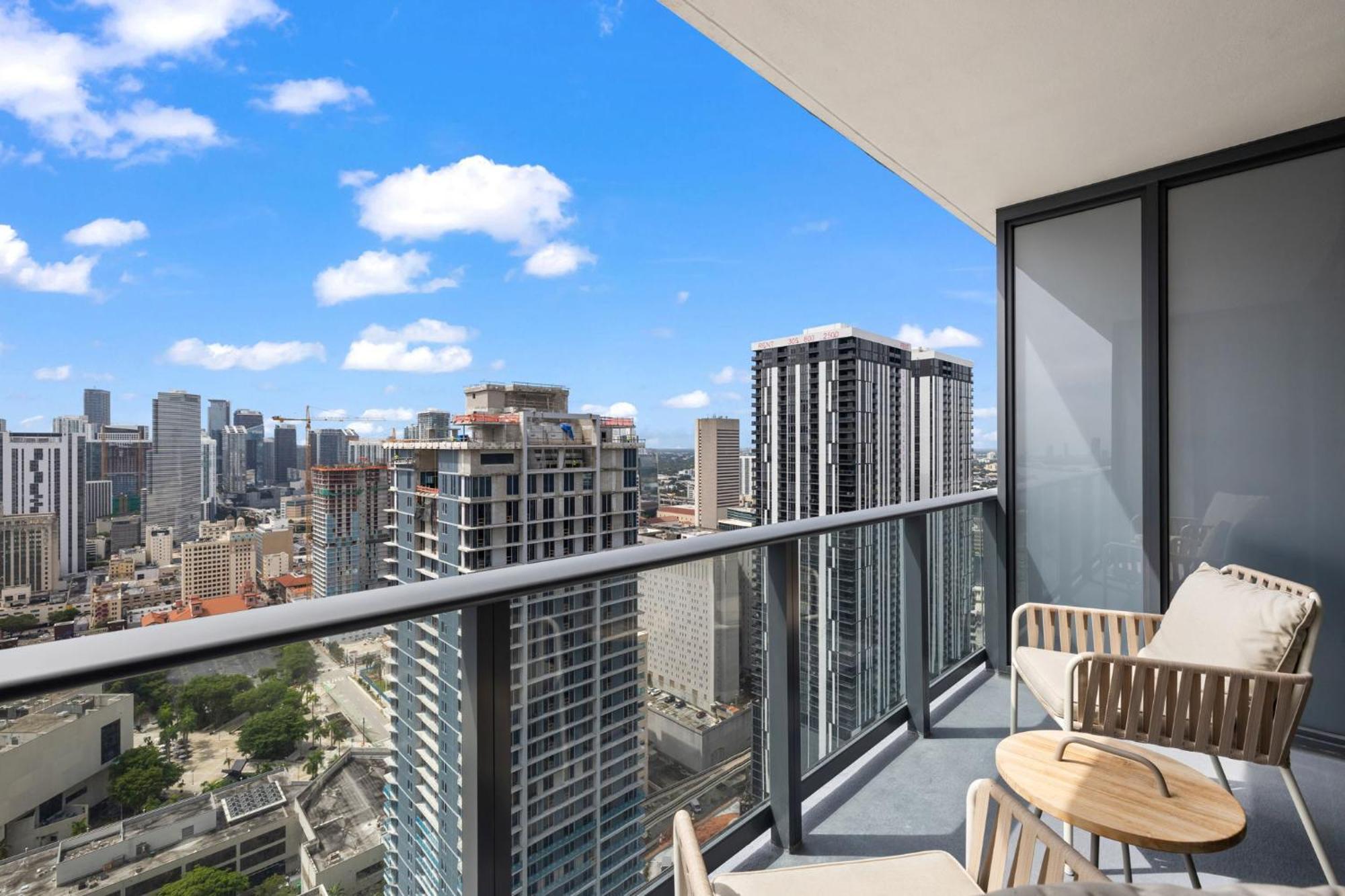Apartamento Ultimate Elegance With Panoramic Views *