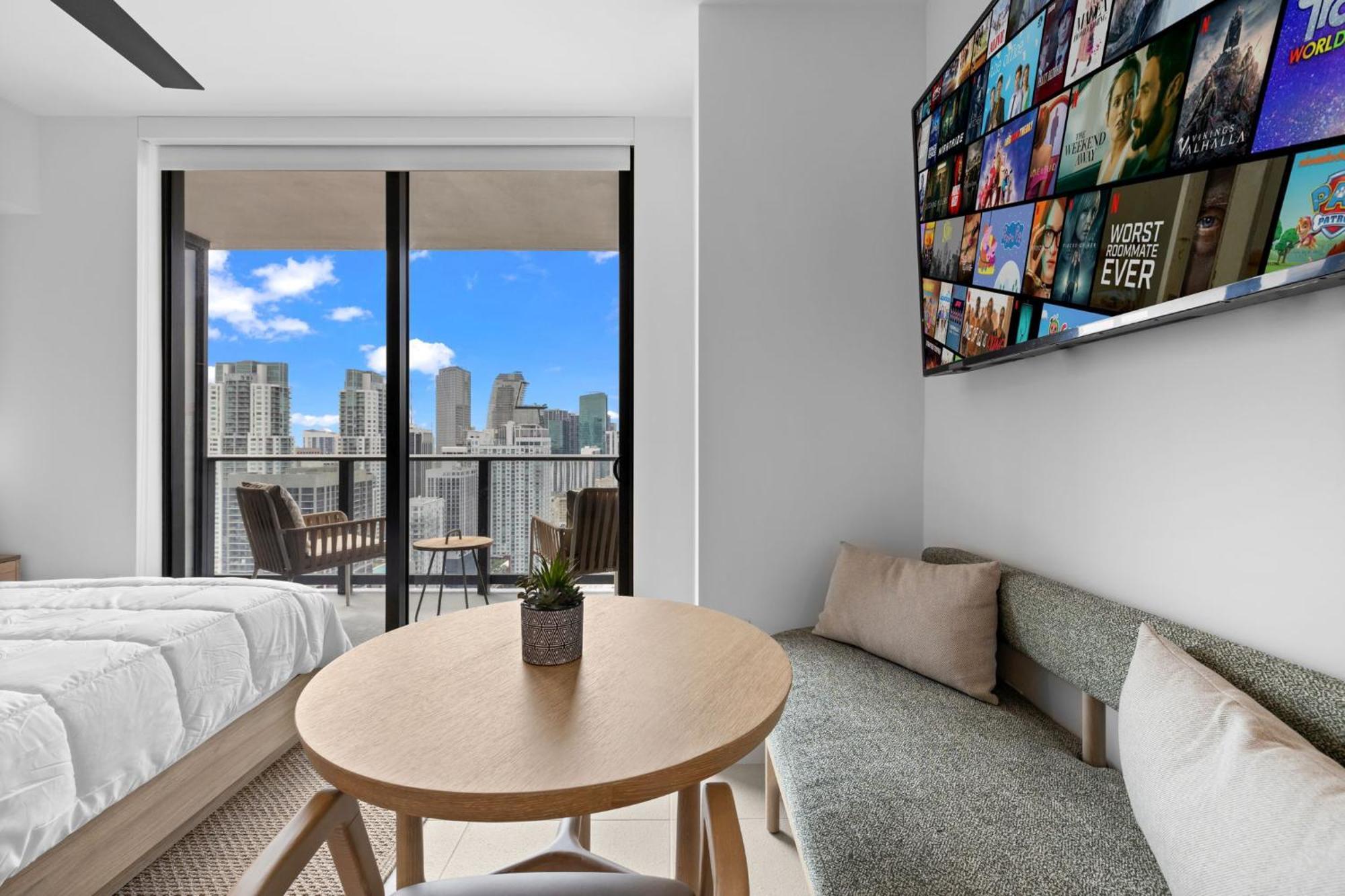 Ultimate Elegance With Panoramic Views Apartamento *