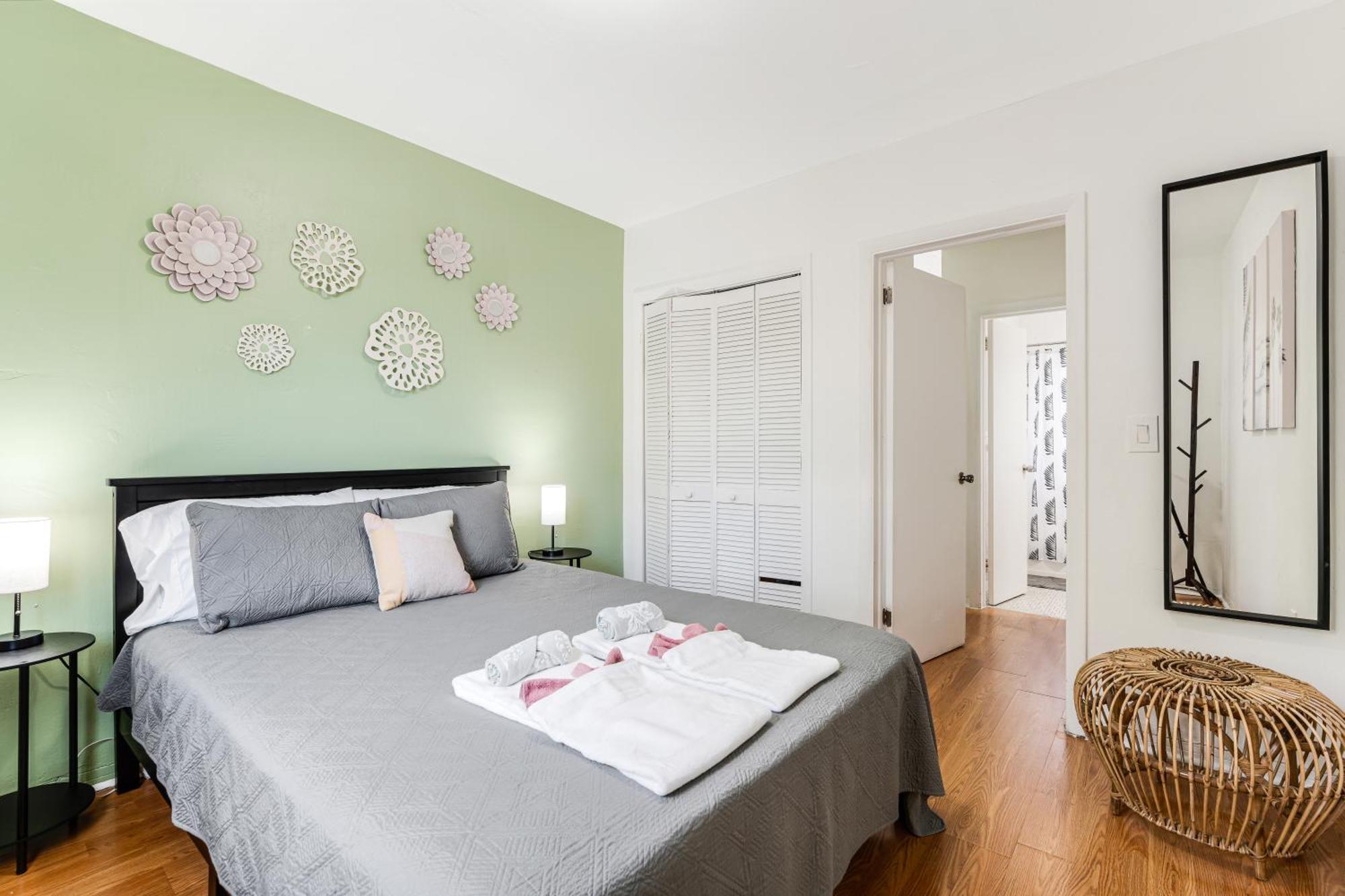 Serene 1br Steps From Downtown And Calle 8