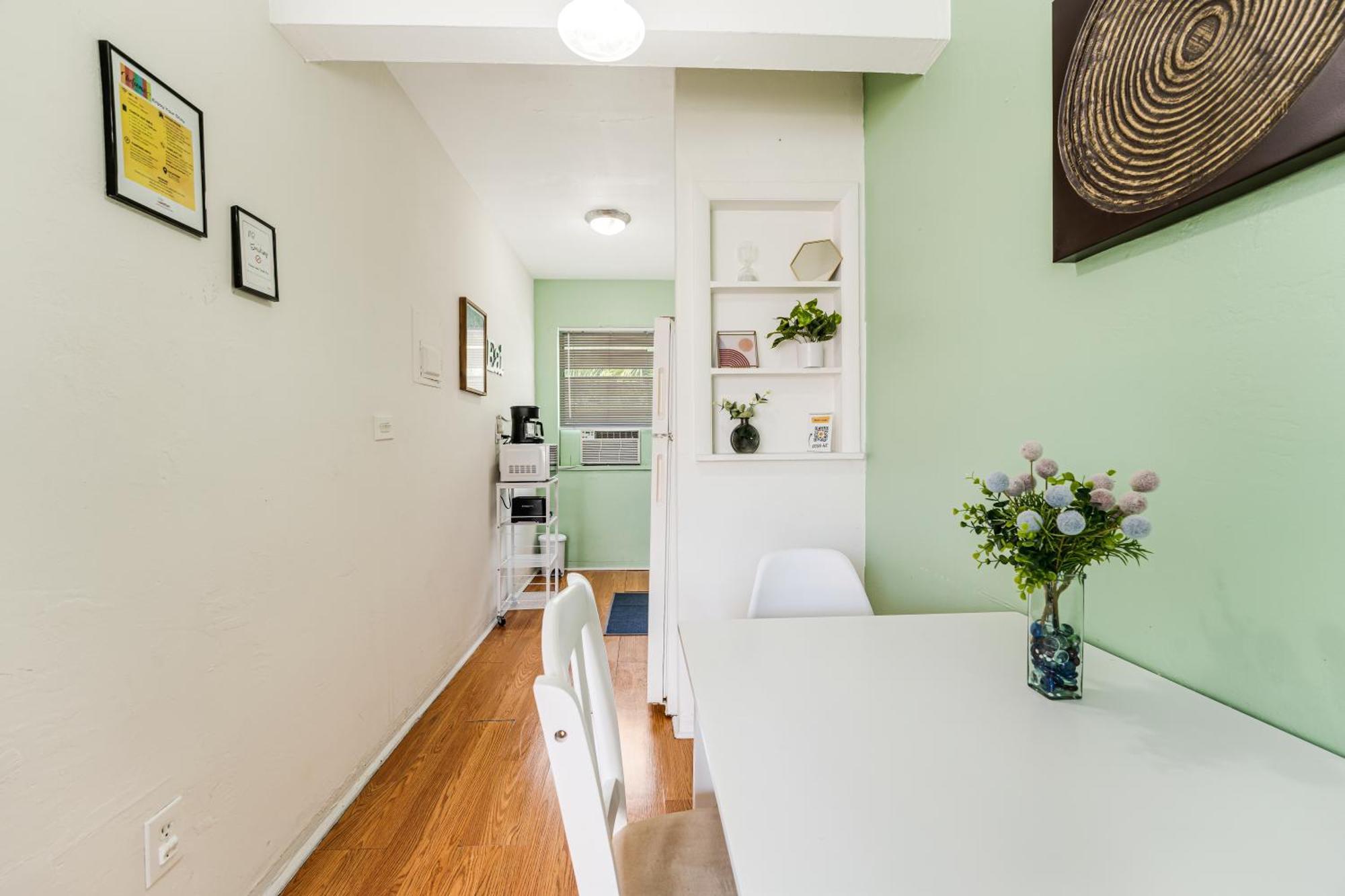 Serene 1br Steps From Downtown And Calle 8 Miami