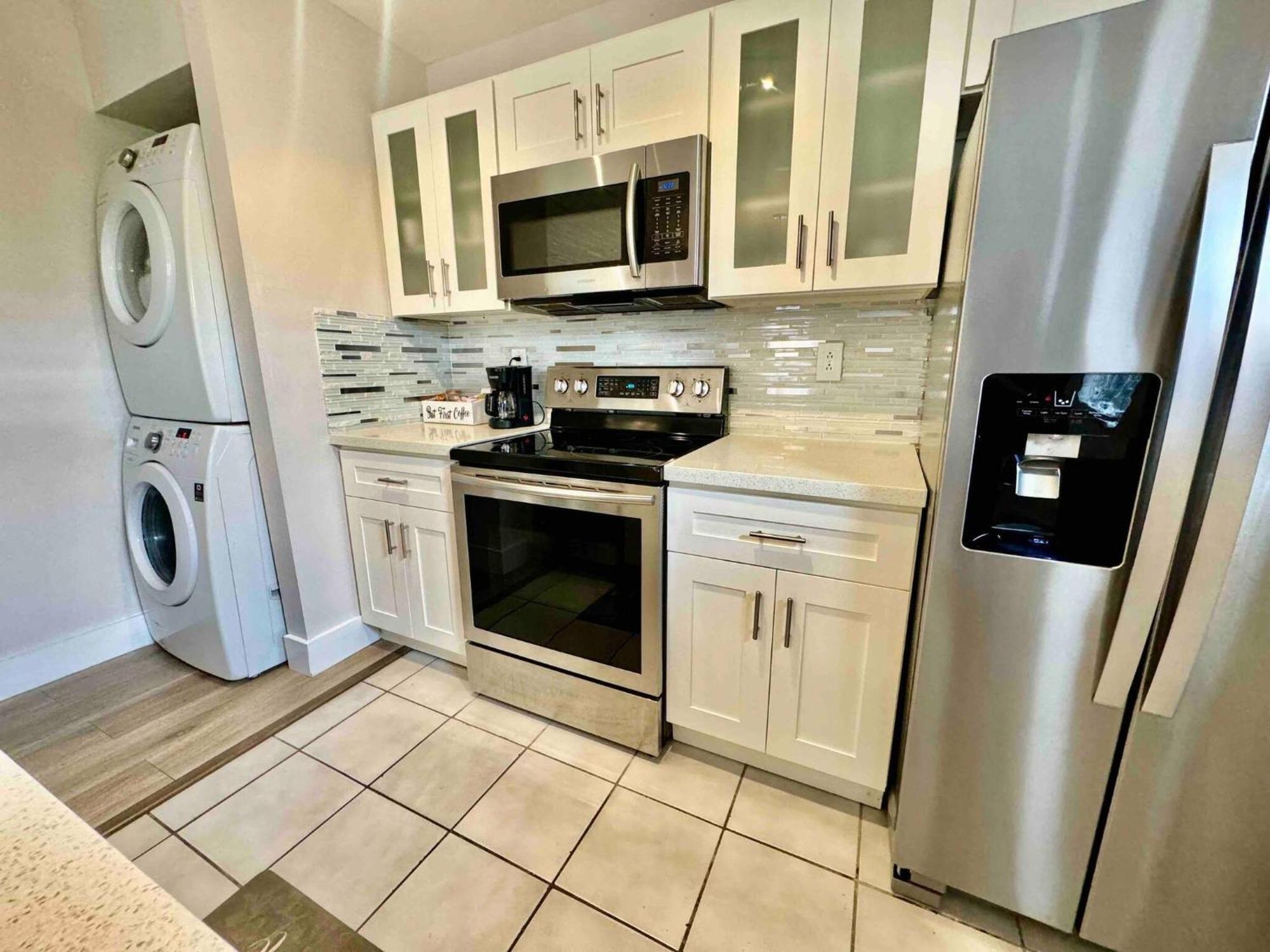 Holiday home Cozy Near Coconut Grove And The Of Miami