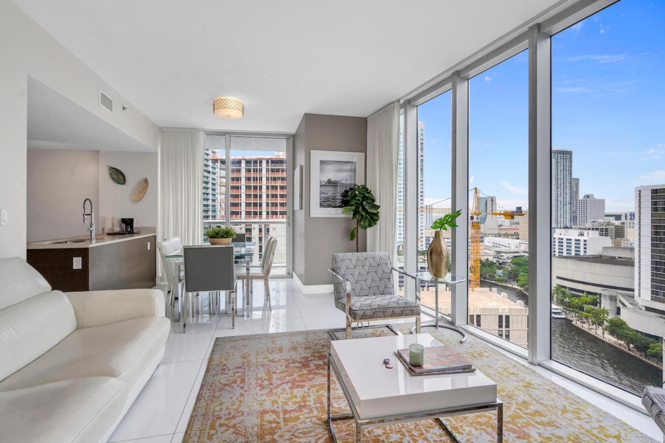 Apartment Gorgeous 2br Icon Brickell-waterviews-freespa *