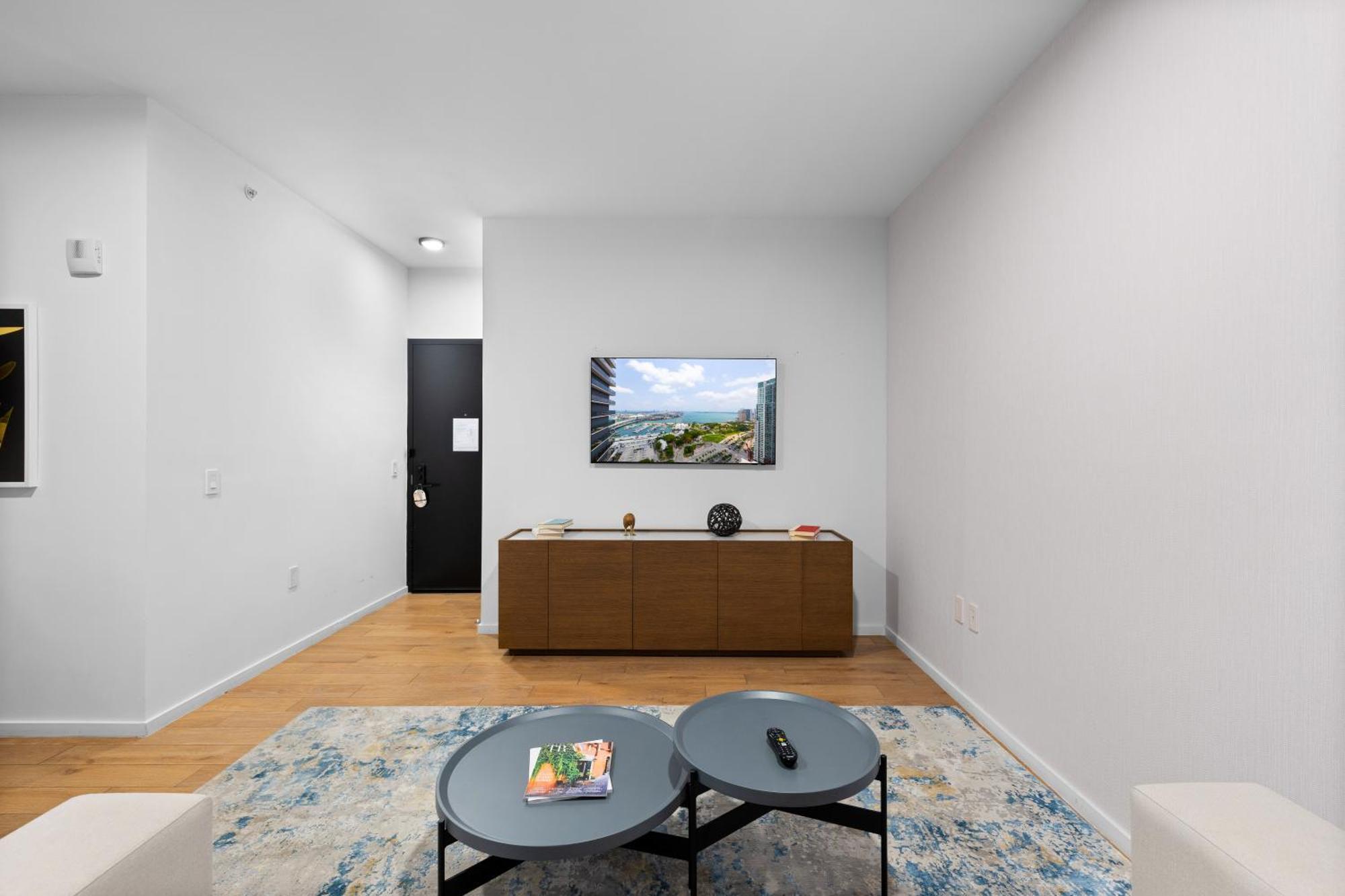 Studio With A City View Near Bayside Apartment Miami
