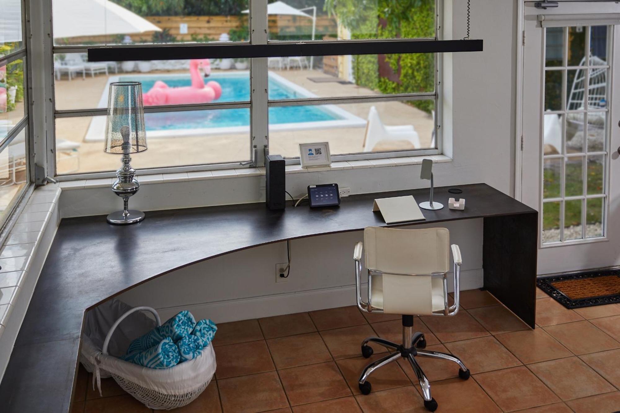 Private Pool Oasis Villa Miami