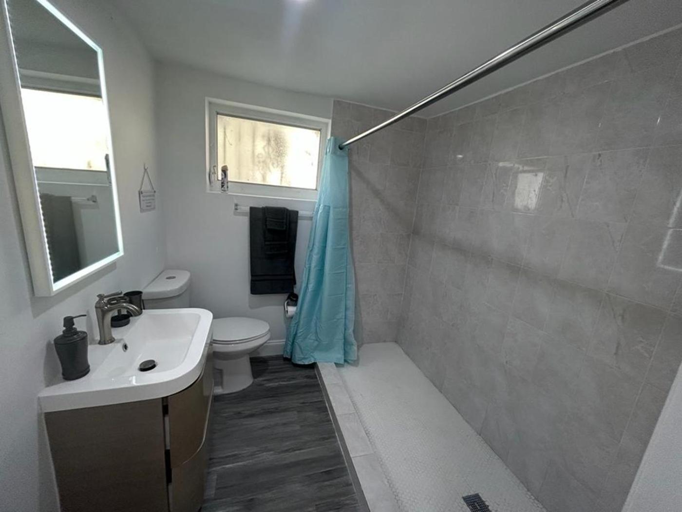 Apartment Fully Equipped With Parking Near Cocowalk