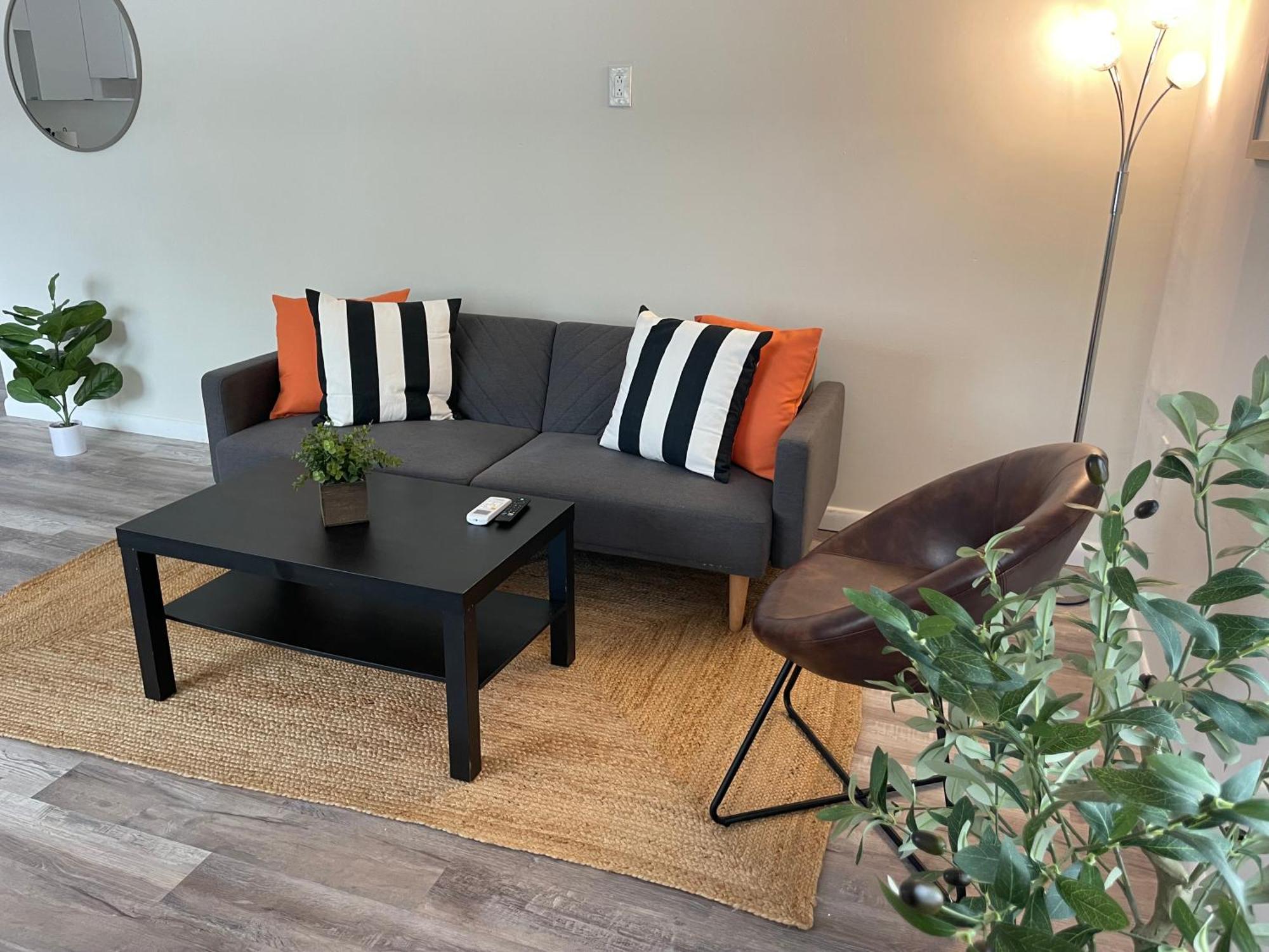 Fully Equipped With Parking Near Cocowalk * Miami