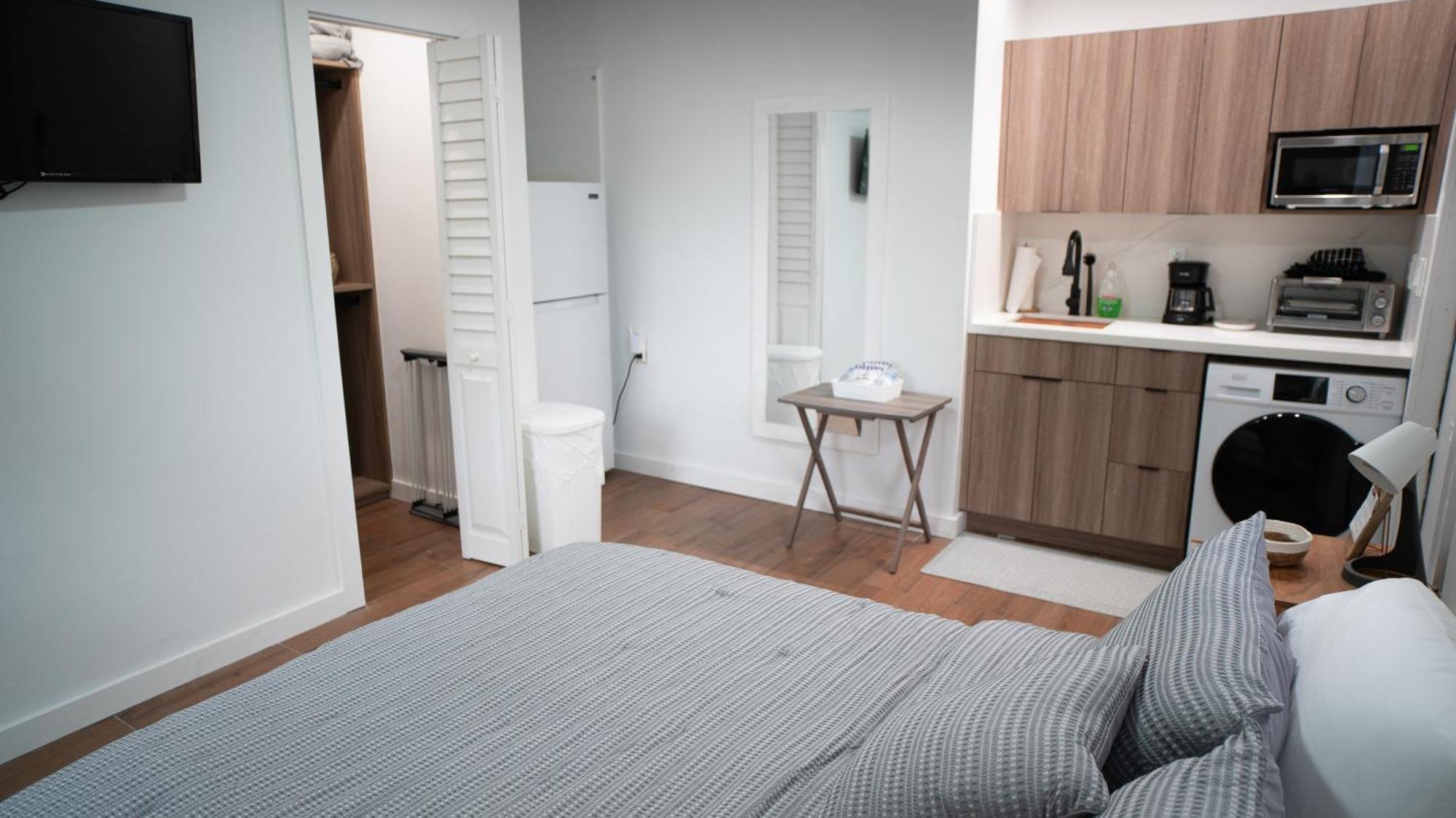 Apartment Stylish In Trendy Area Miami