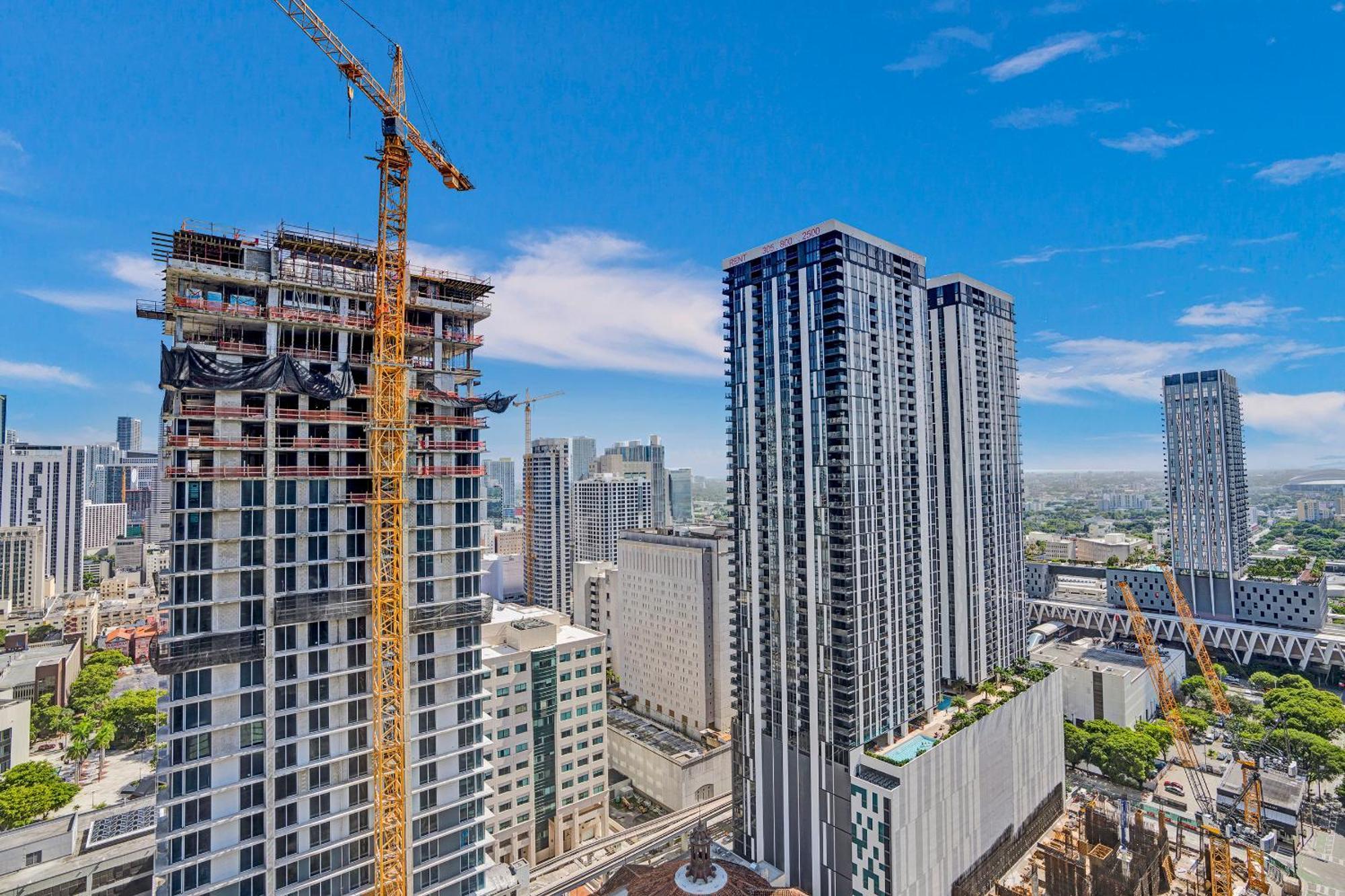 New 2-bdrm Downtown With Bay Vista Apartamento *