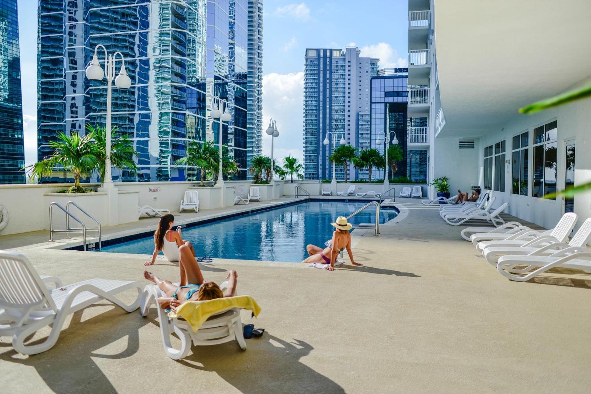 Prime Brickell With Stunning Views *