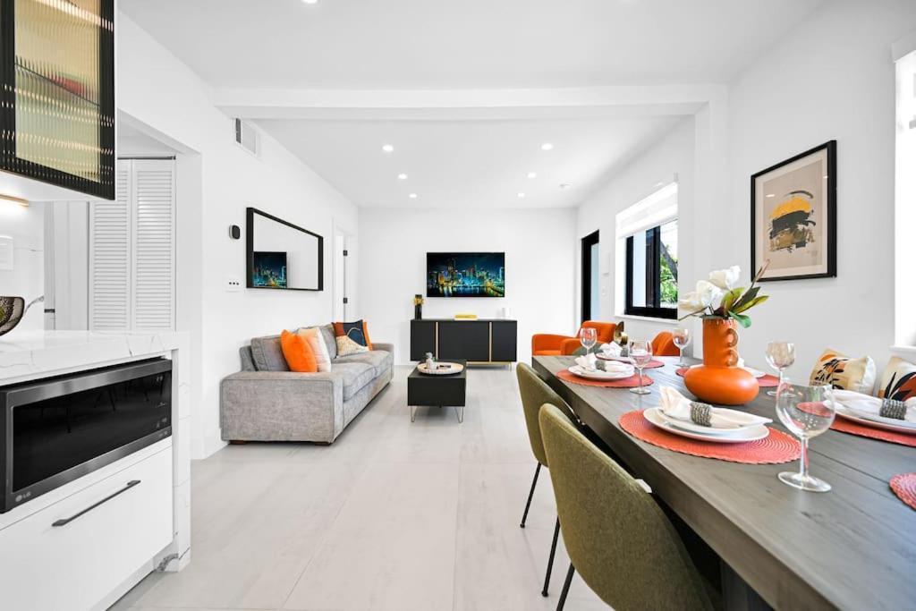 Stylish Oasis In Design District, Near Wynwood Casa de férias