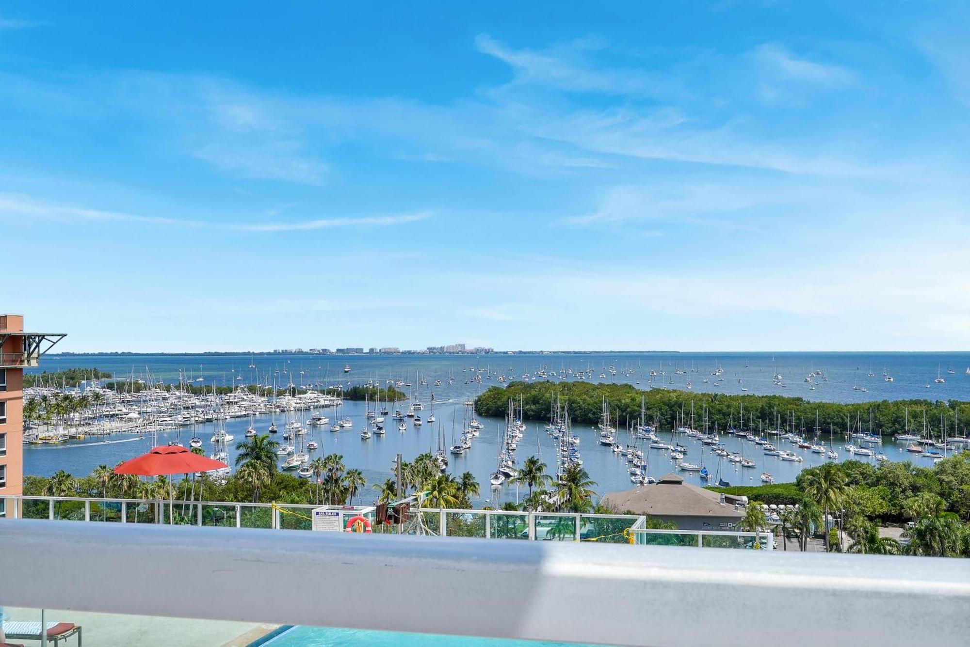 Aparthotel Tropical Paradise Spacious 3 Bedroom Miami