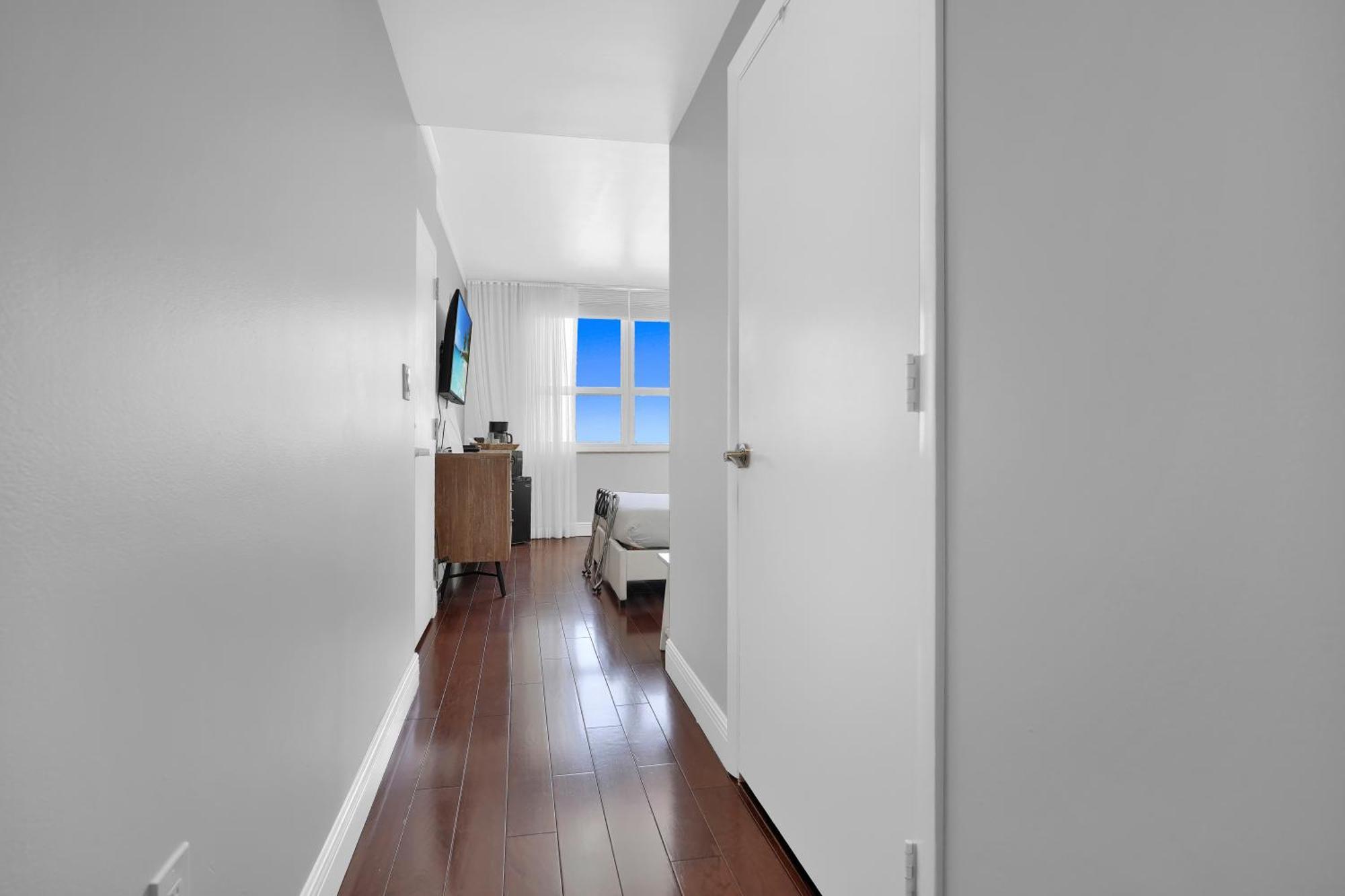 Tropical Paradise Spacious 3 Bedroom * Miami