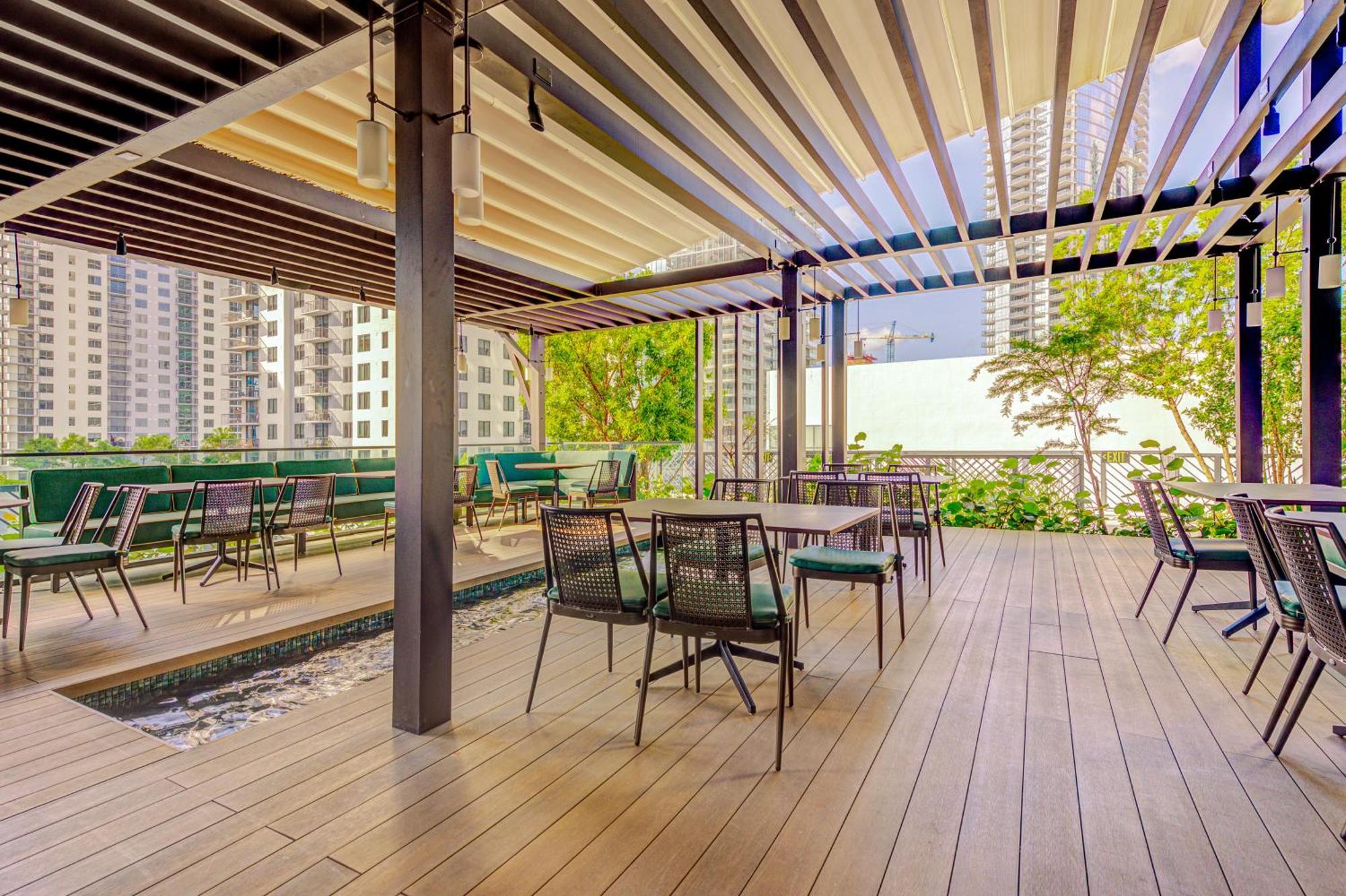 Magic Miami Penthouse Balcony Ocean View, Pool Resort, Spa, Heart Of Miami *