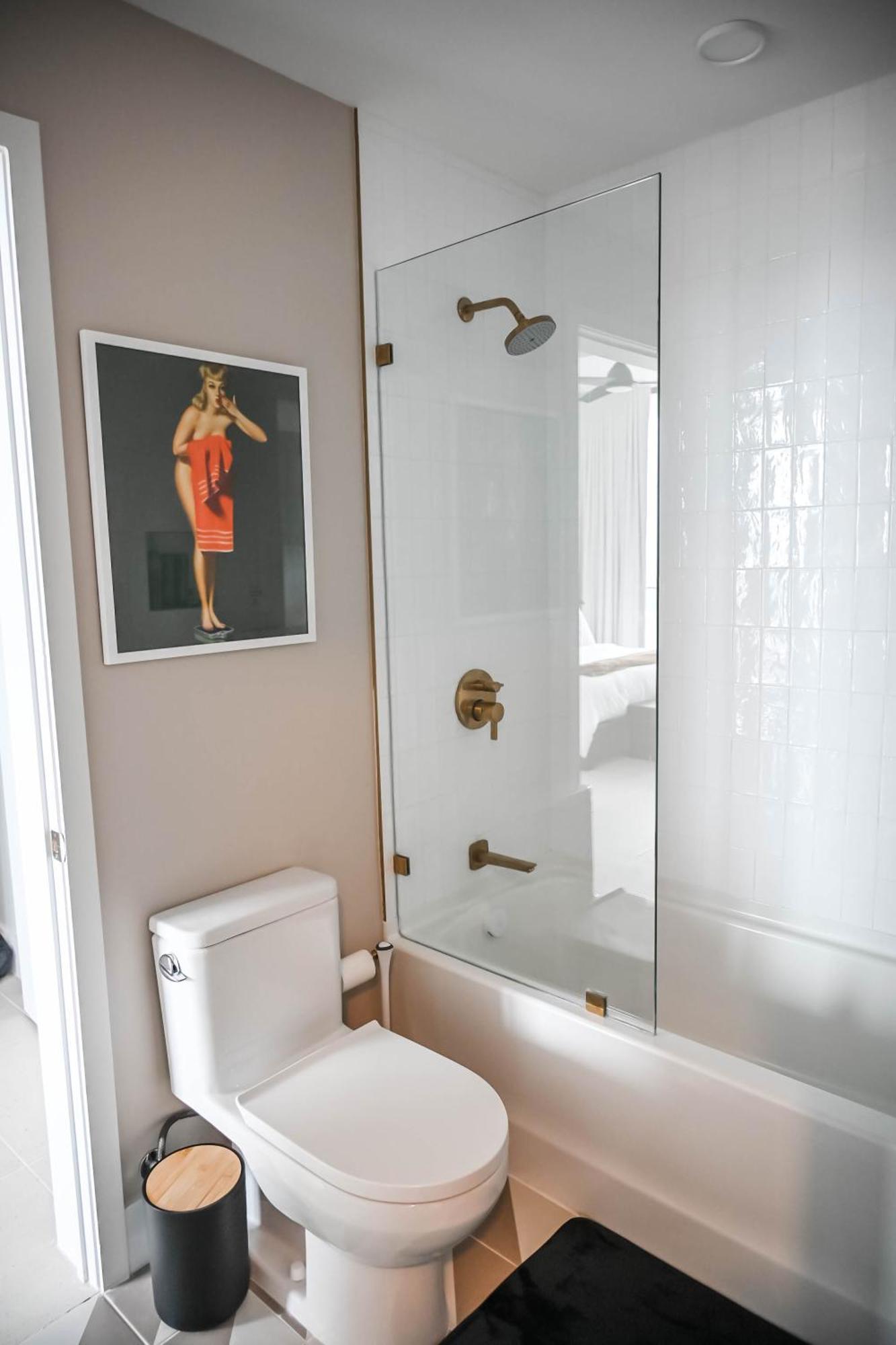 Magic Miami Penthouse Balcony Ocean View, Pool Resort, Spa, Heart Of Miami *