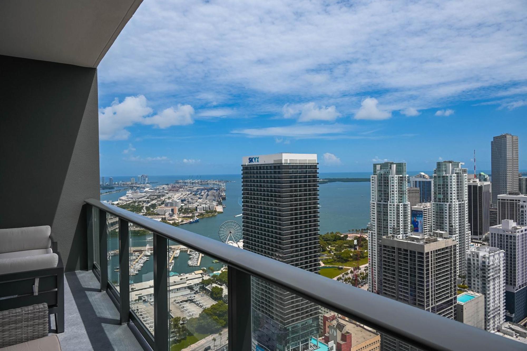 Apartment Magic Miami Penthouse Balcony Ocean View, Pool Resort, Spa, Heart Of Miami