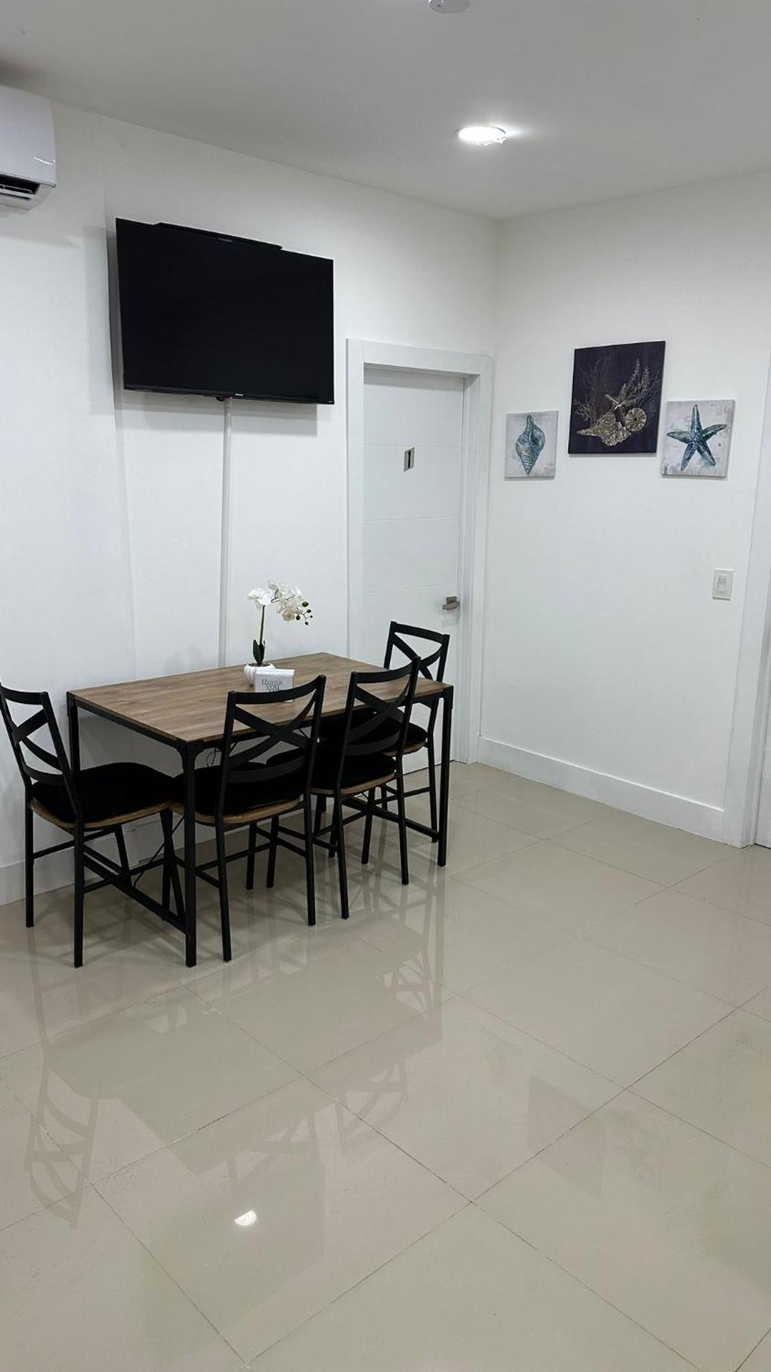 103 Shared For Men Comfortable, Affordable Hostel Miami