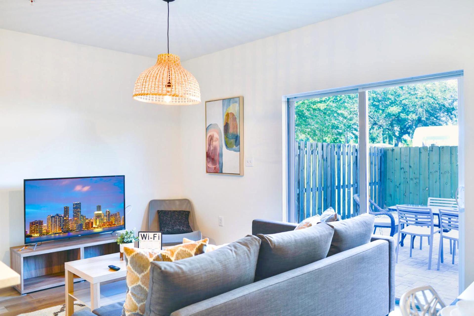 Relax And Enjoy Of In Cozy Duplex