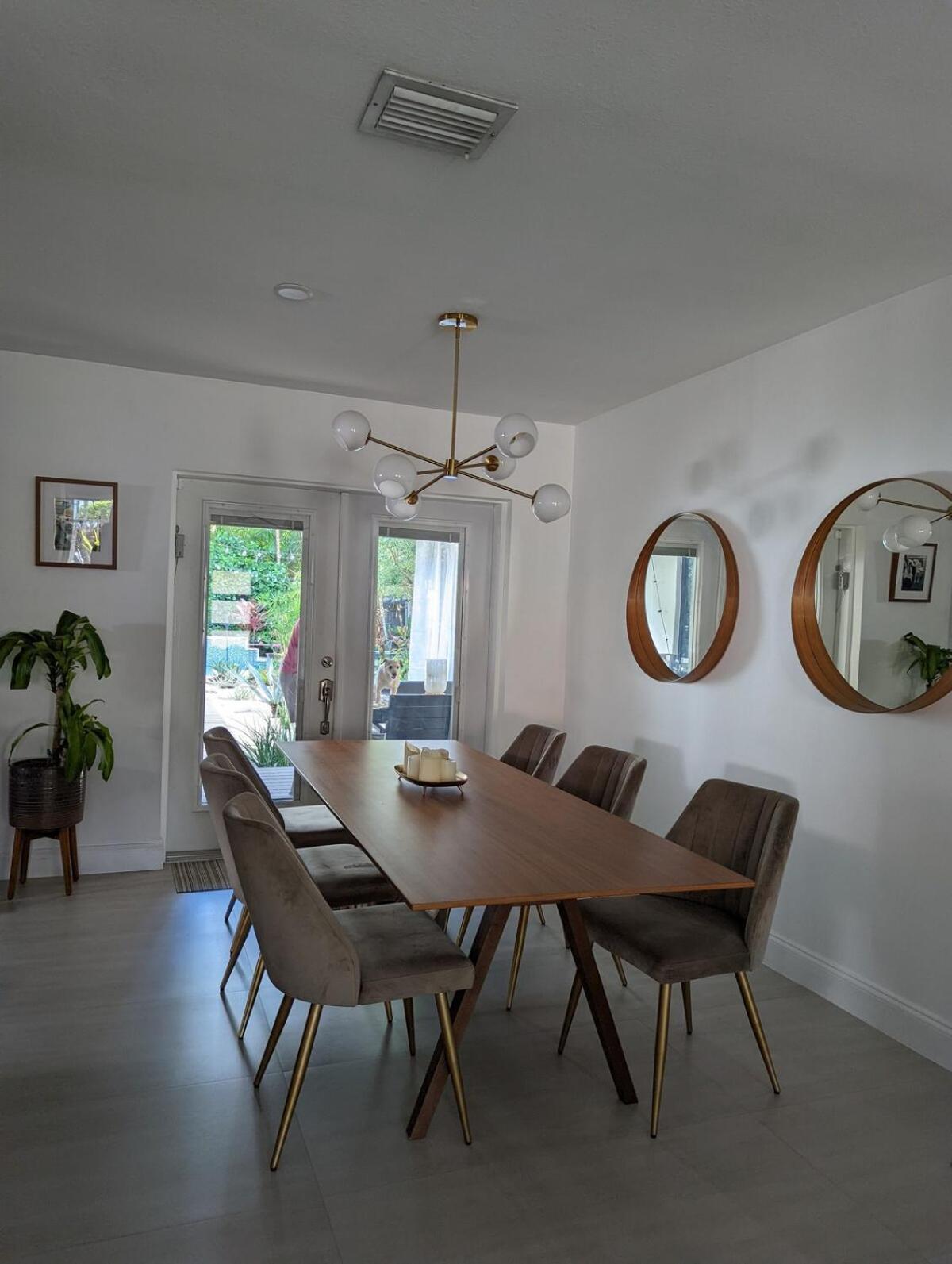 Casa de férias 10 Min From Wynwood, Tropical Oasis W Heated Pool *