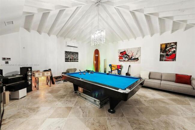 Waterfront Paradise 4 Bd Breeze With Pool Villa *