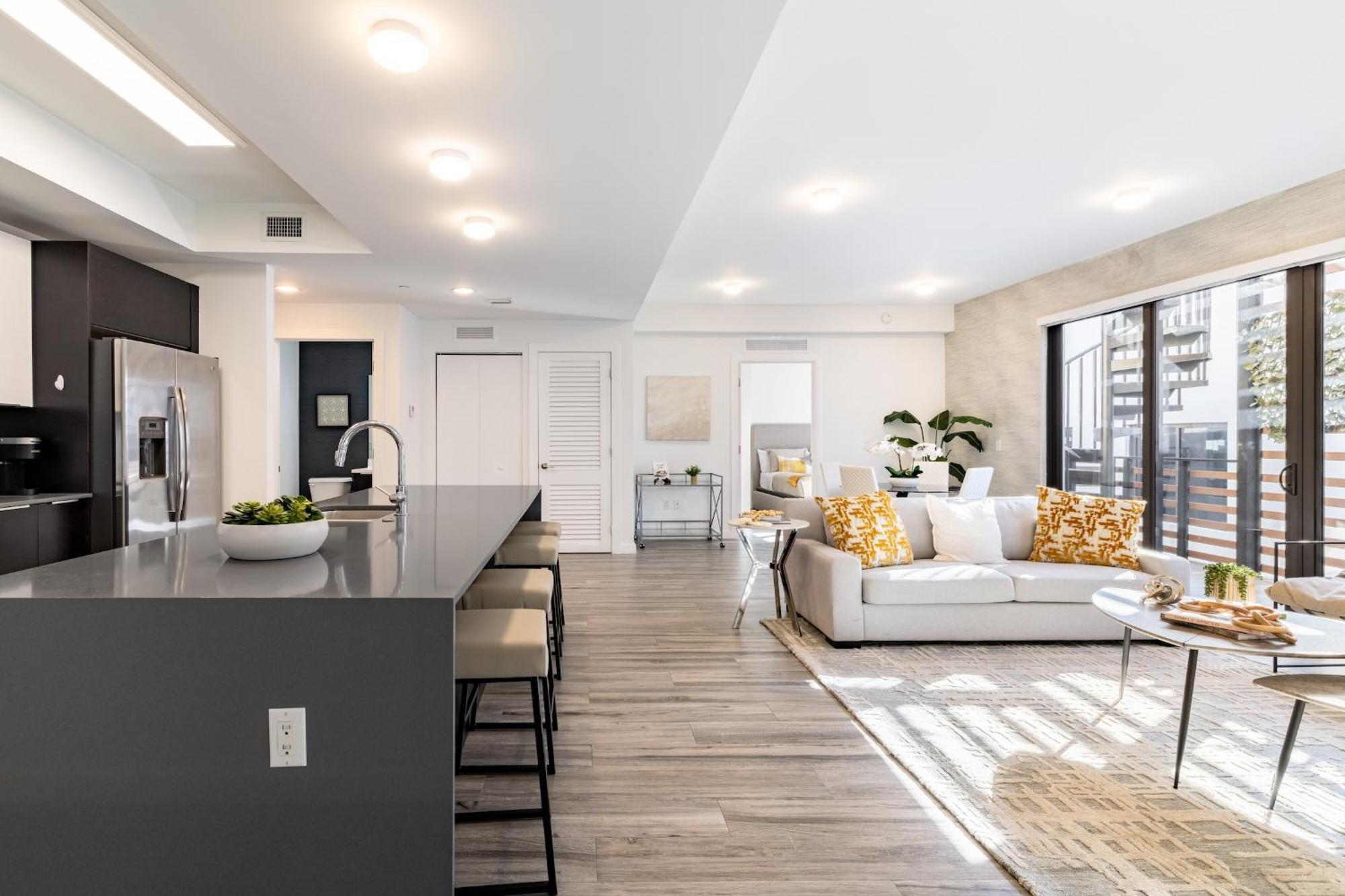 Apartment Stylish 2br Retreat, With Rooftop Lounge Miami