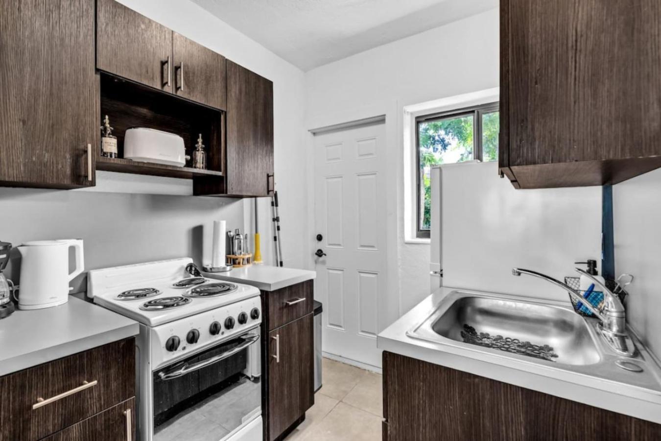 Apartamento Unit 2 Cute In North Miami