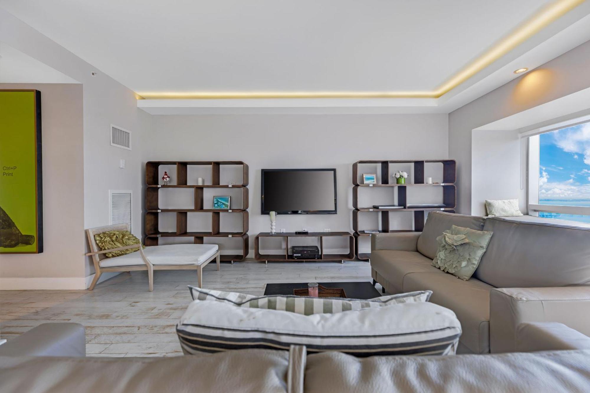 Four Seasons Vip Hotel 5*