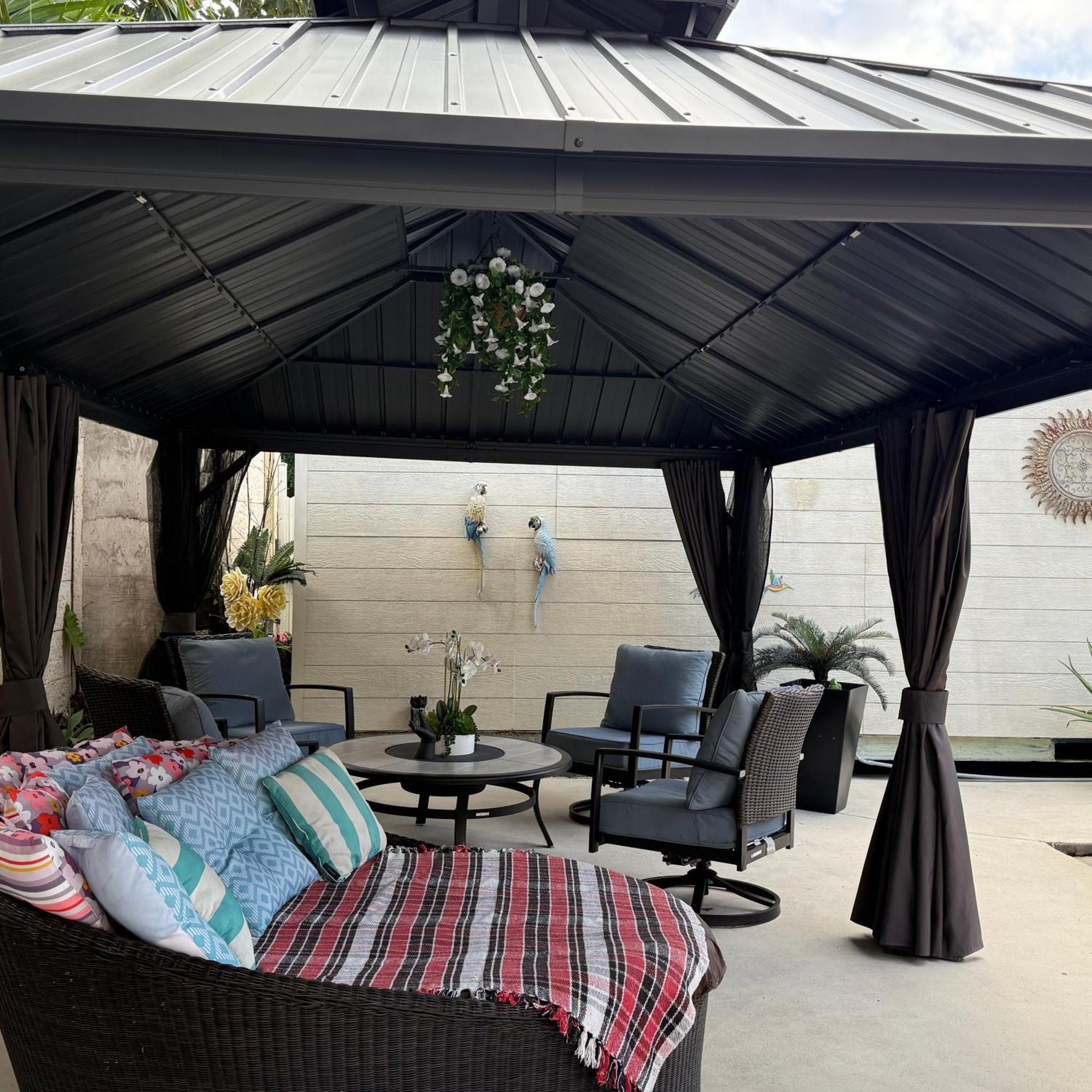 Tiny Place W Private Hot Jacuzzi 7 Min To International Airport Miami
