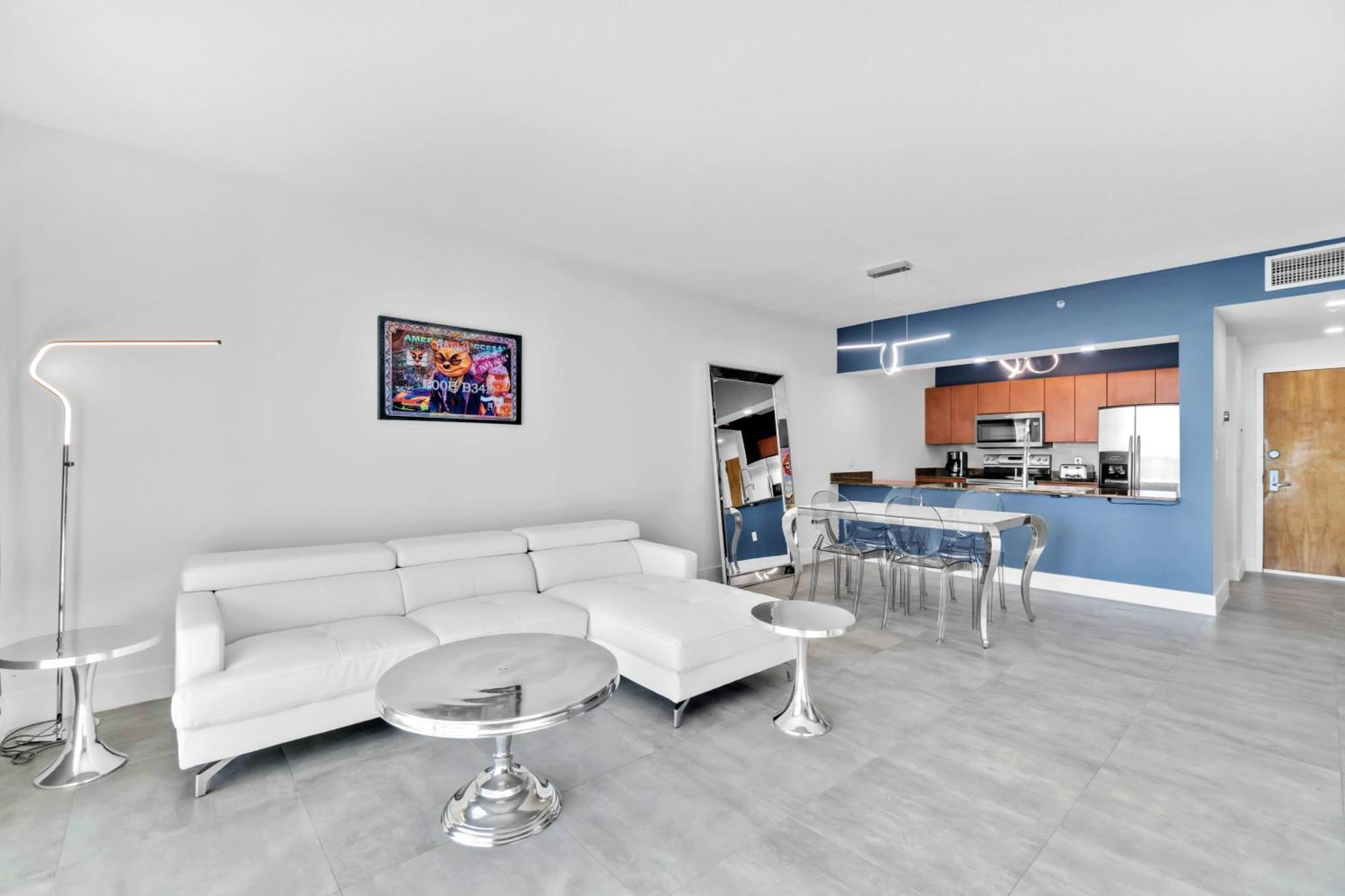 High-end In Glamorous Brickell *