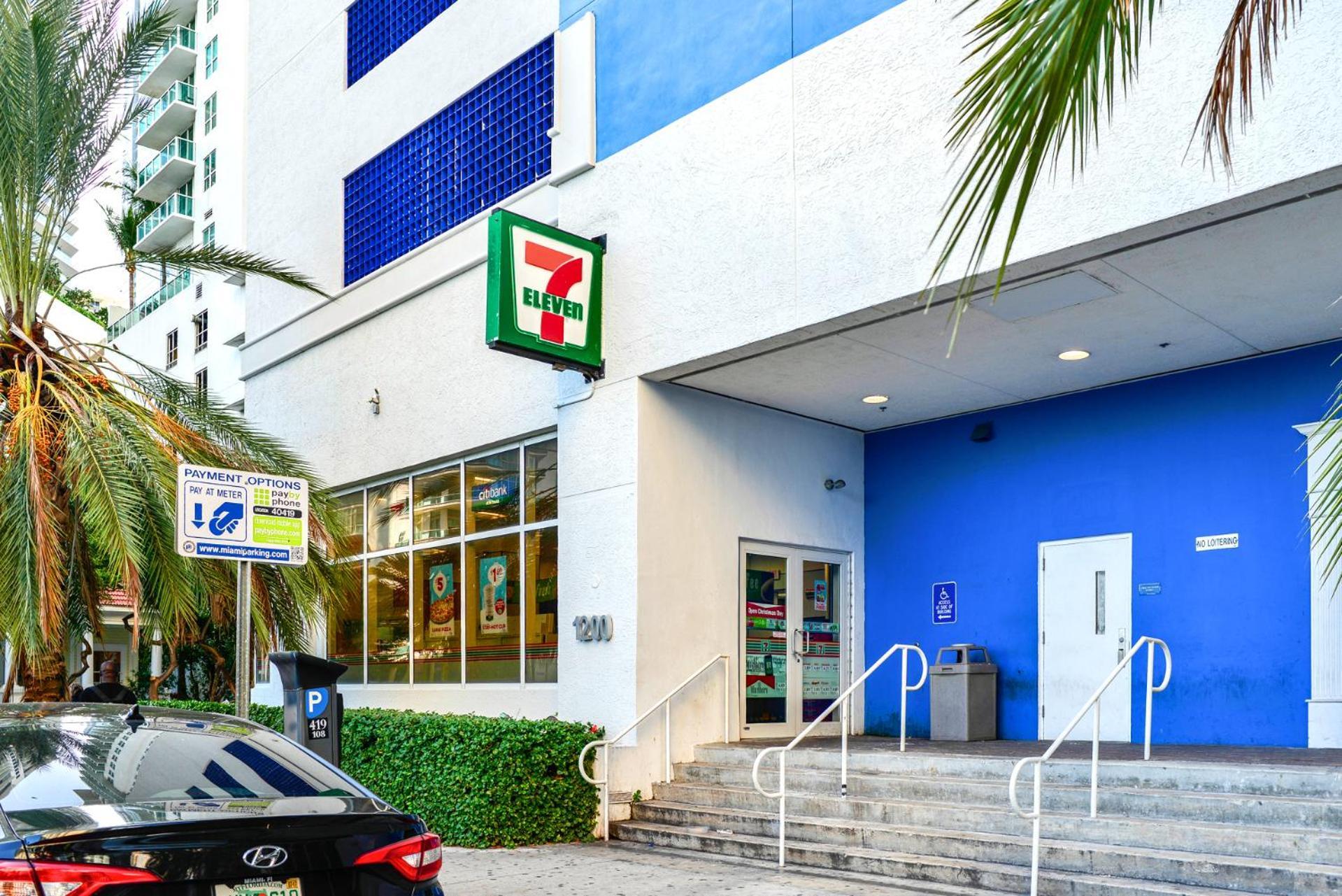 High-end In Glamorous Brickell *