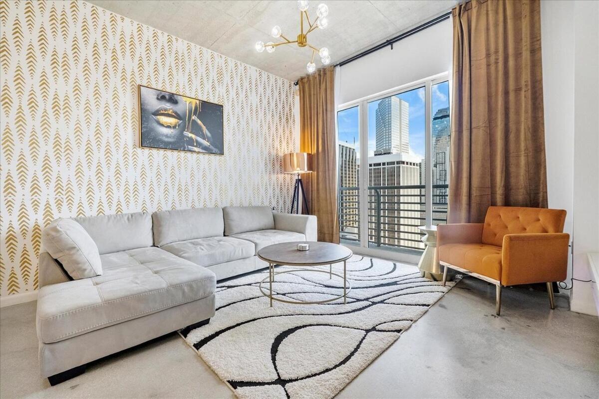 Lux Penthouse Loft - Free Parking - Bay Views * Miami