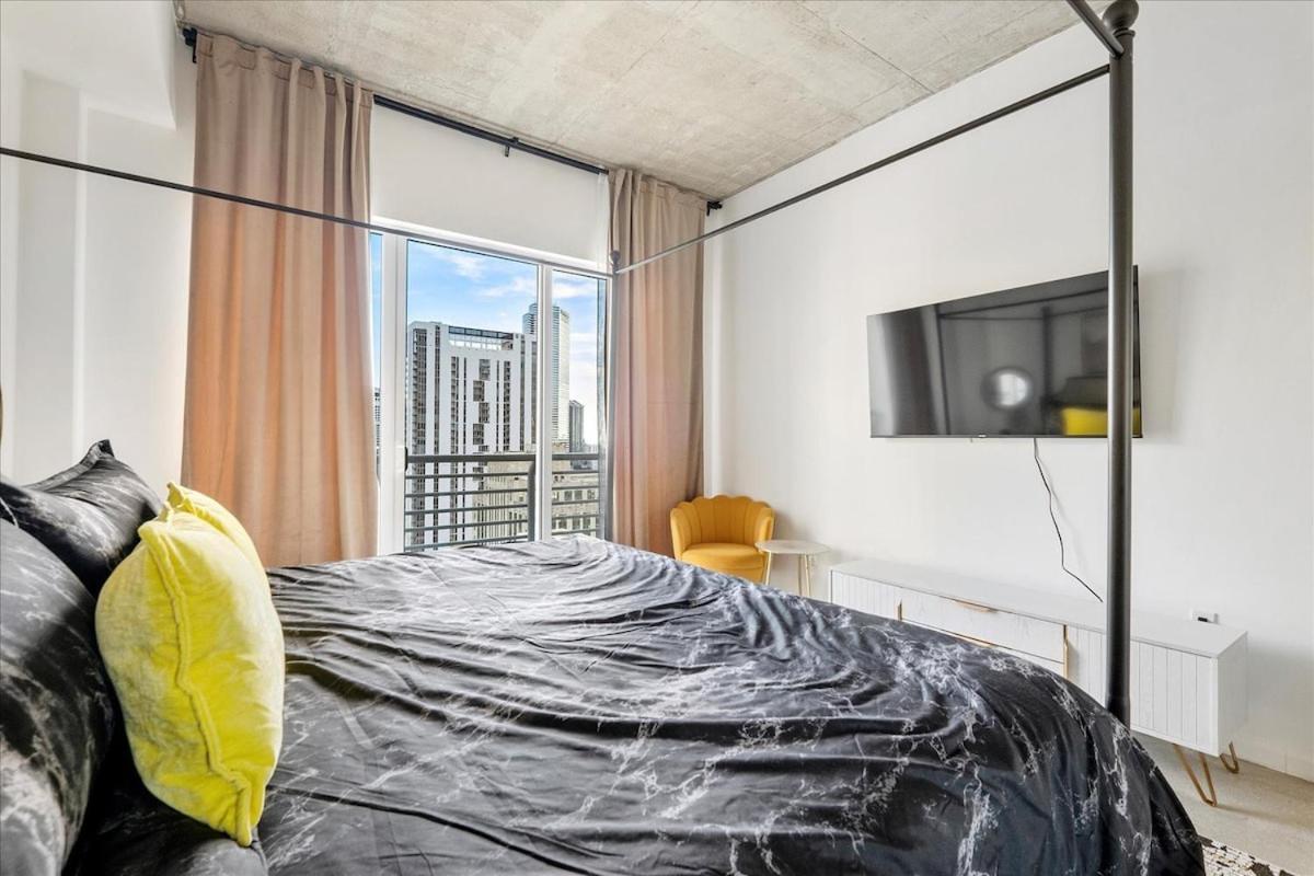 Lux Penthouse Loft - Free Parking - Bay Views Apartment Miami