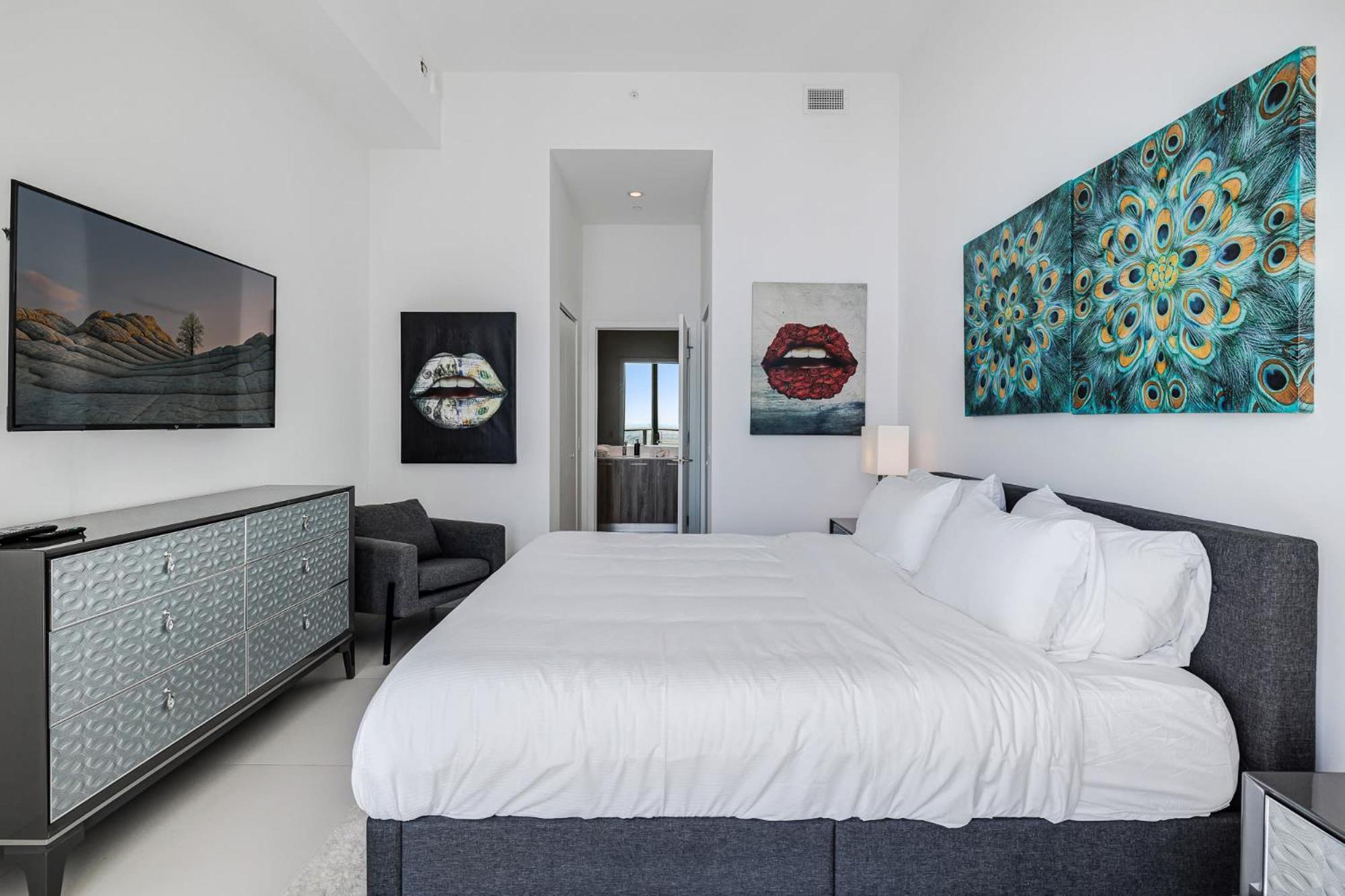 Unique High-rise In Holiday home