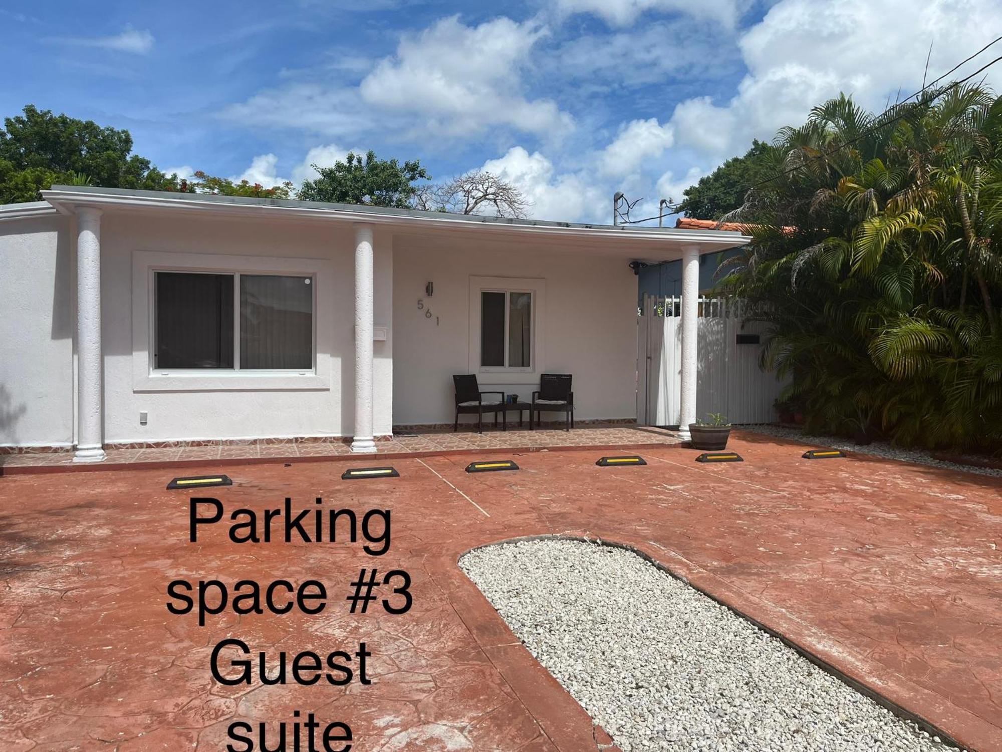 Guest W Free Parking At 7 Min To International Airport Hospedagem domiciliar Miami