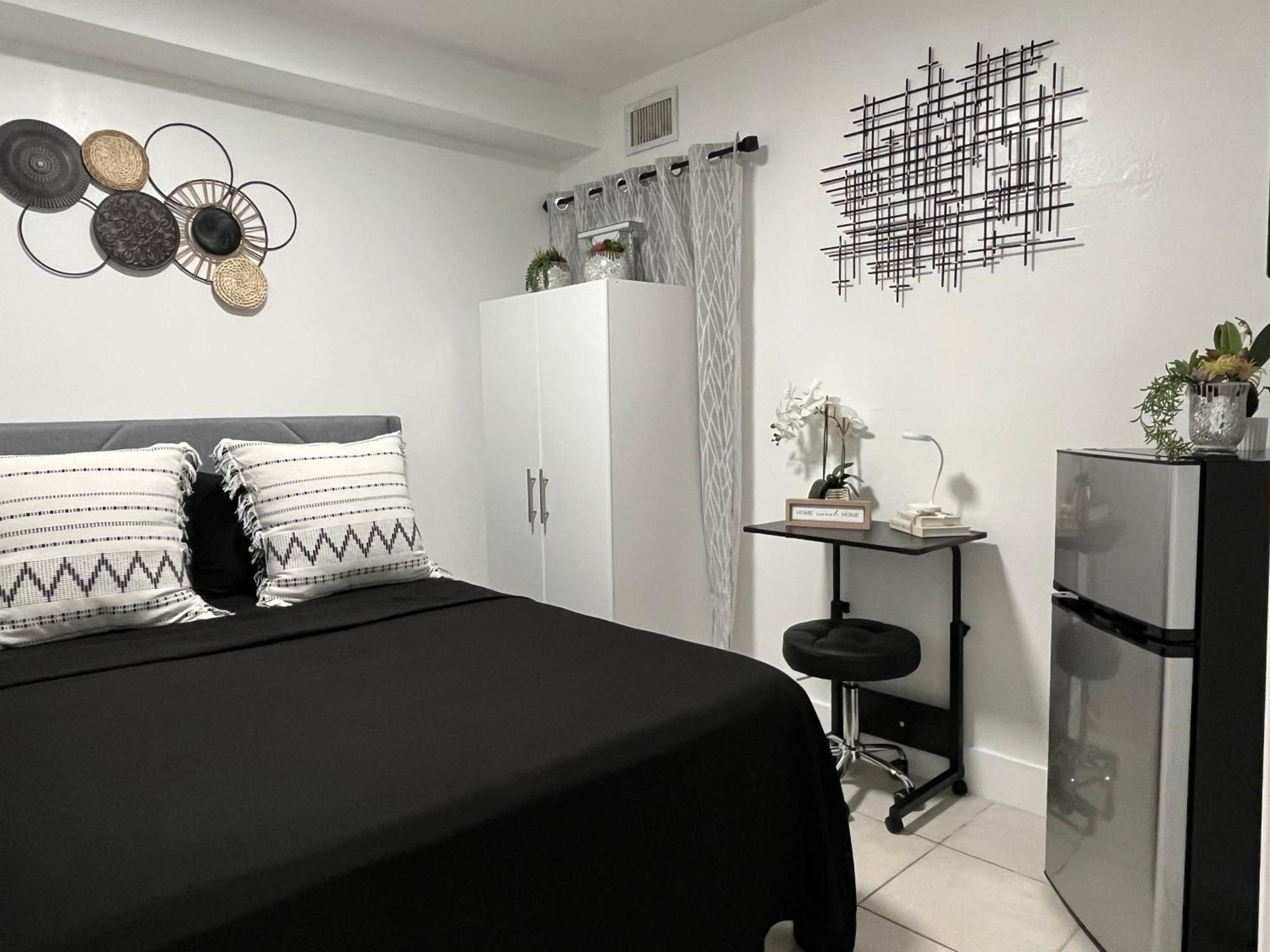 Guest W Free Parking At 7 Min To International Airport Hospedagem domiciliar *