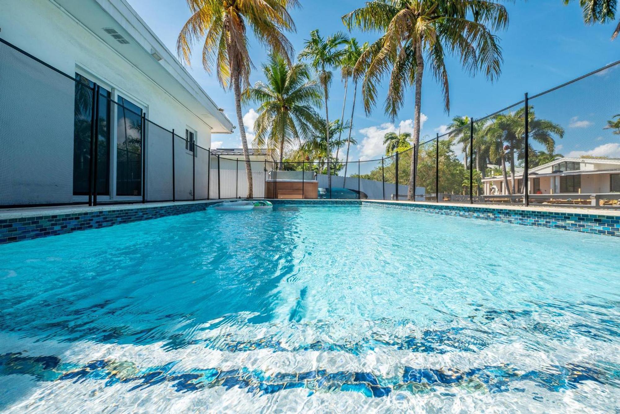 Holiday home Events Welcome - Upscale Venue - Pool, Valet &