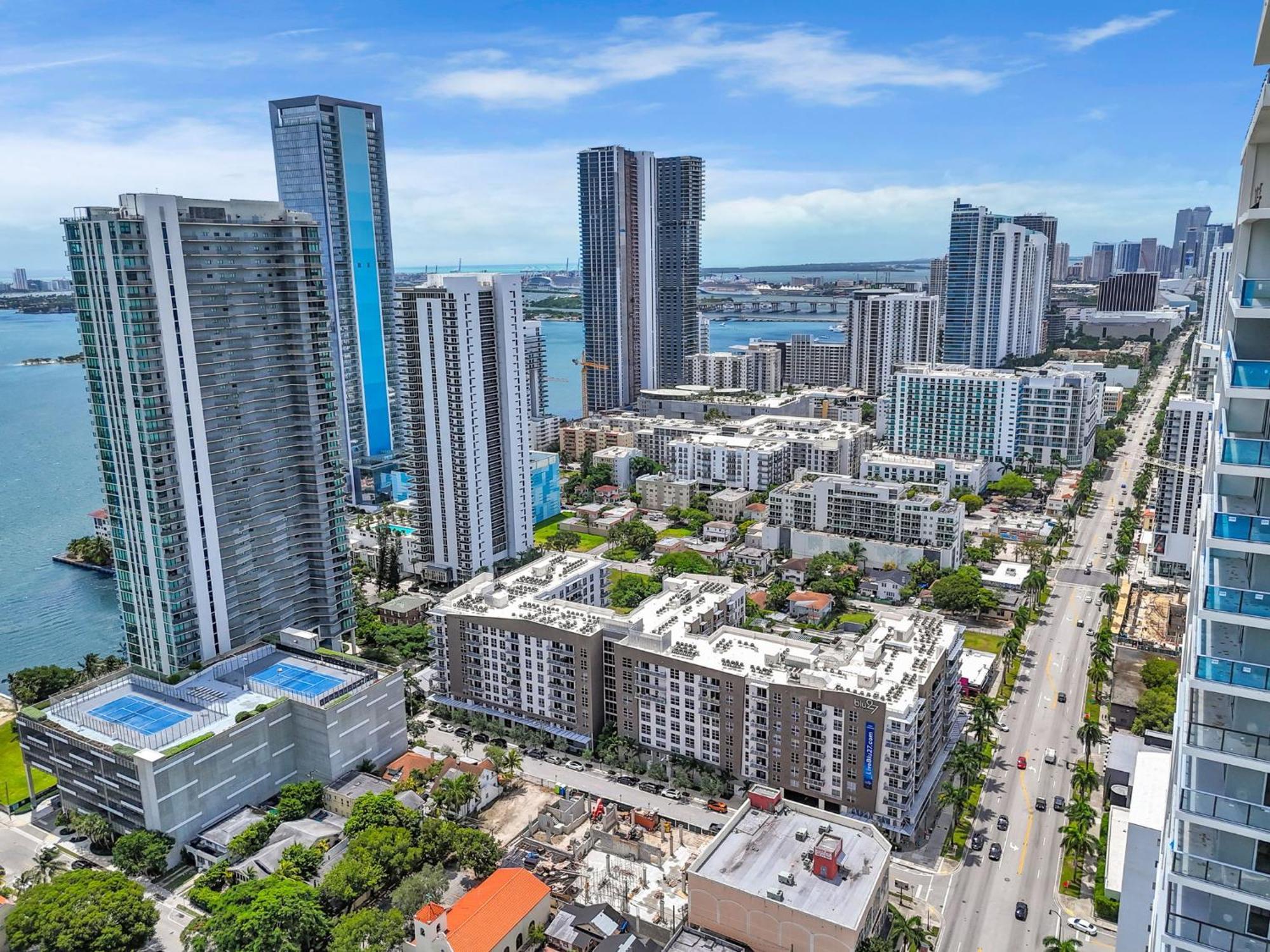 Apartamento Luxury 2br With Views On Biscayne Blvd *