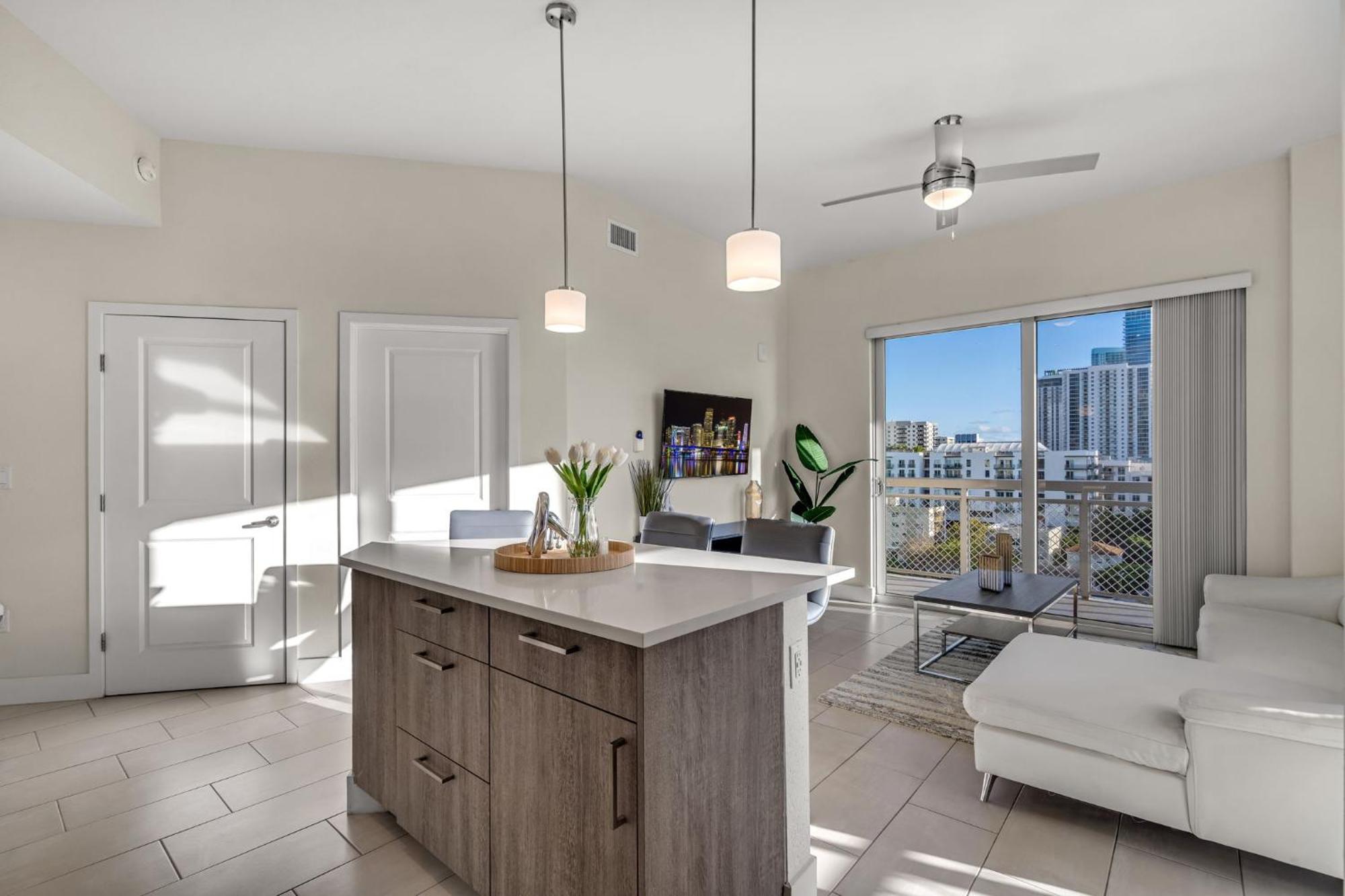 Apartamento Luxury 2br With Views On Biscayne Blvd *
