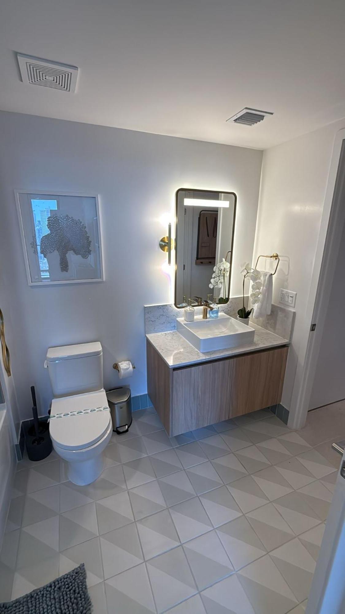 New Unit Dwntwn Near Kaseya Center Apartamento *