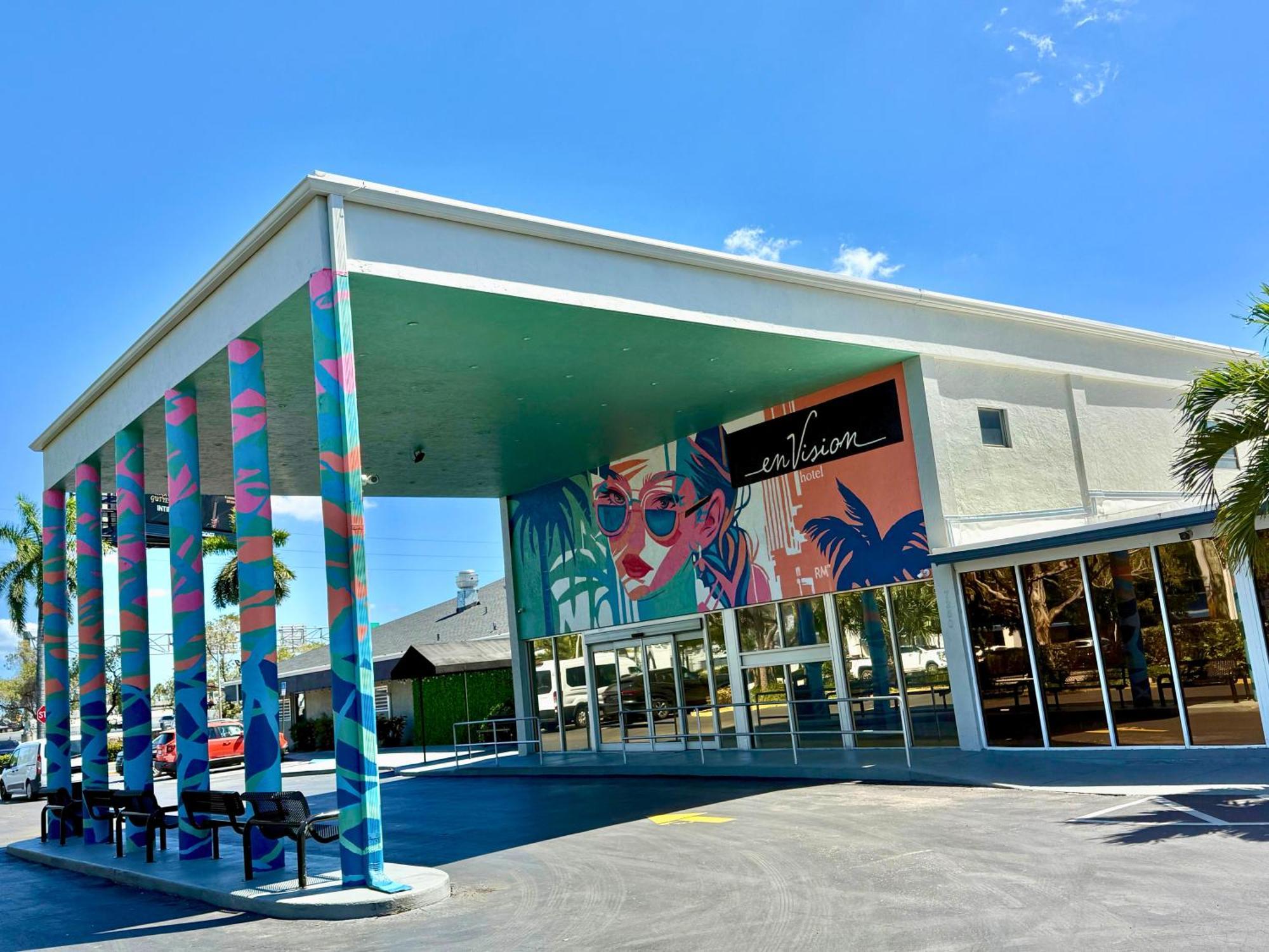 Hotel Envision International Airport
